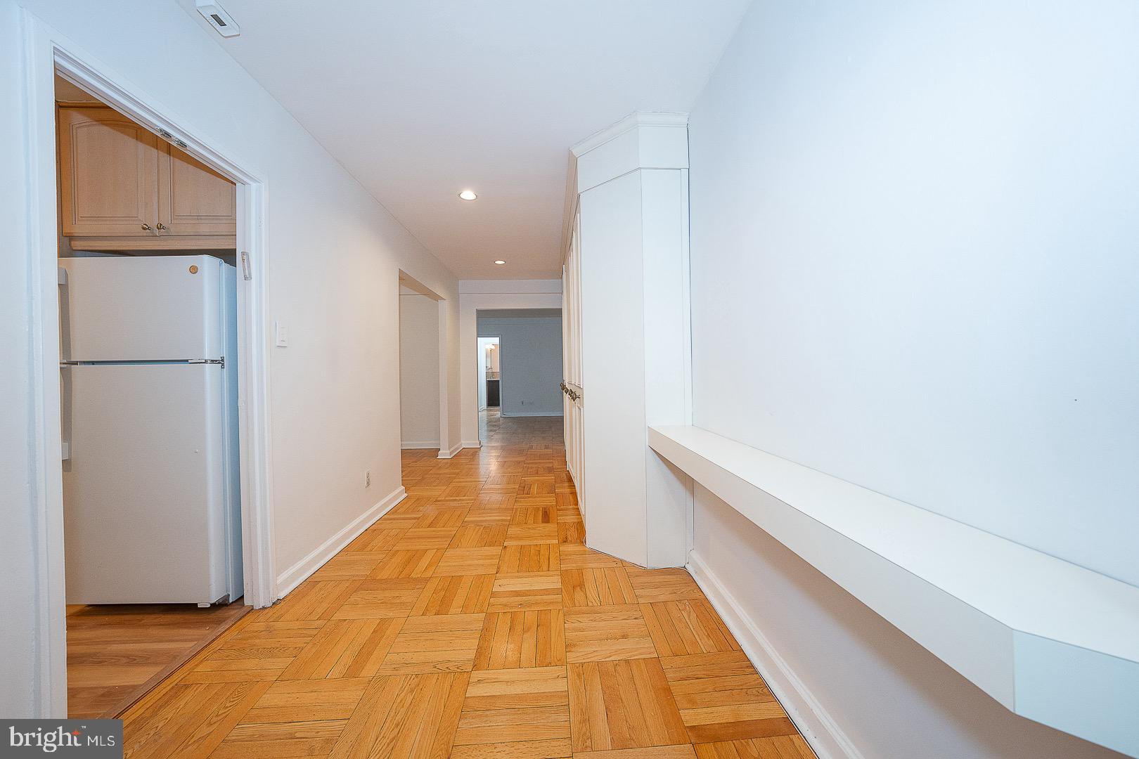 LATCHS LANE - Residential