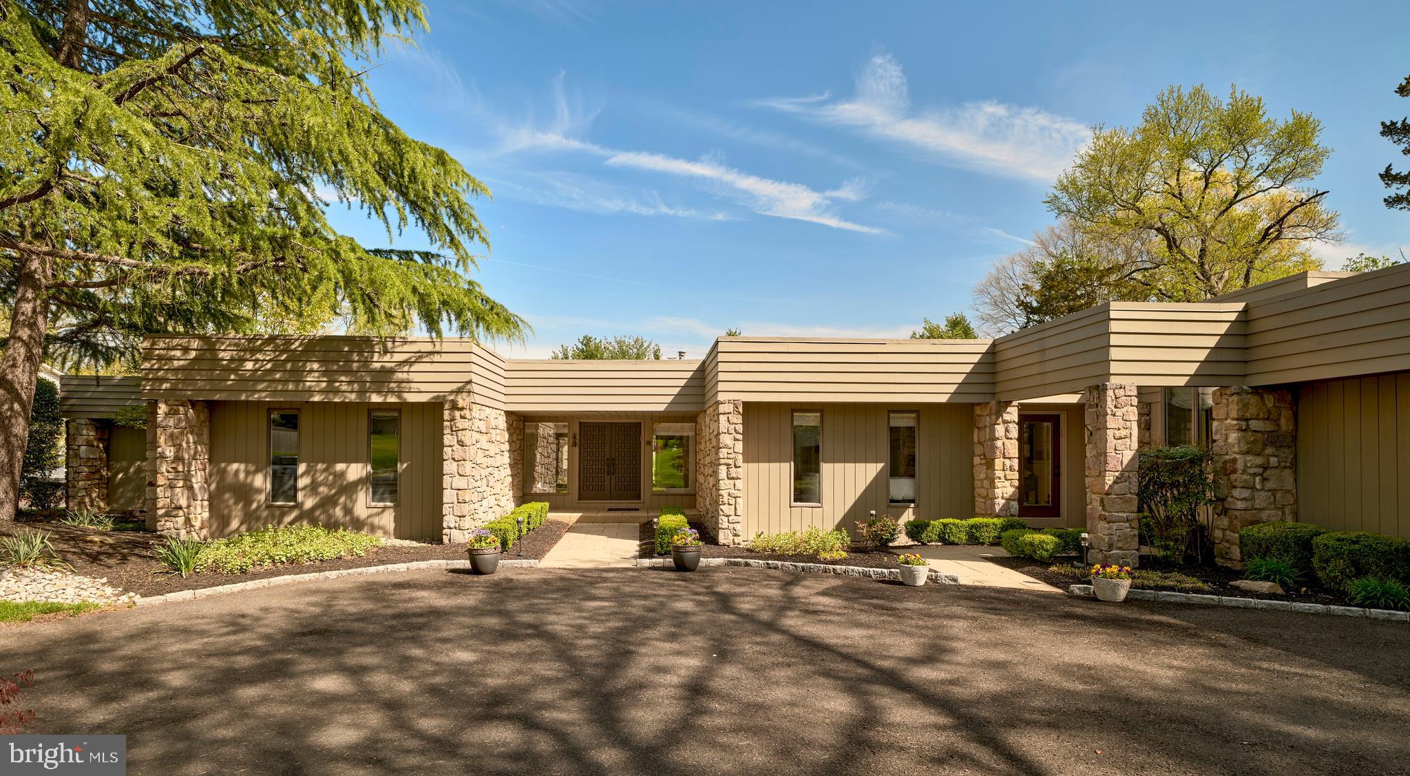 EDGEWOOD PARK - Residential