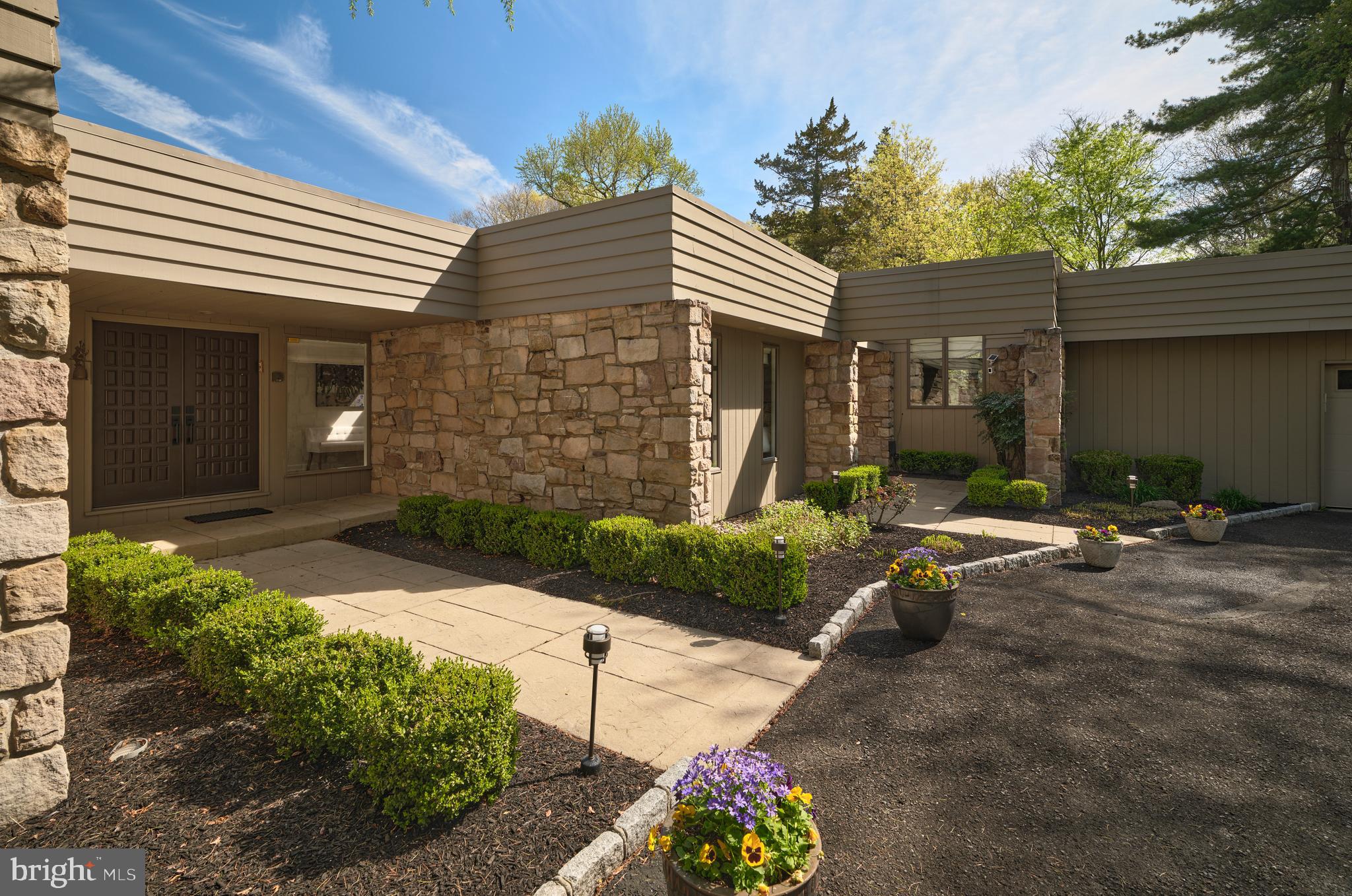 EDGEWOOD PARK - Residential