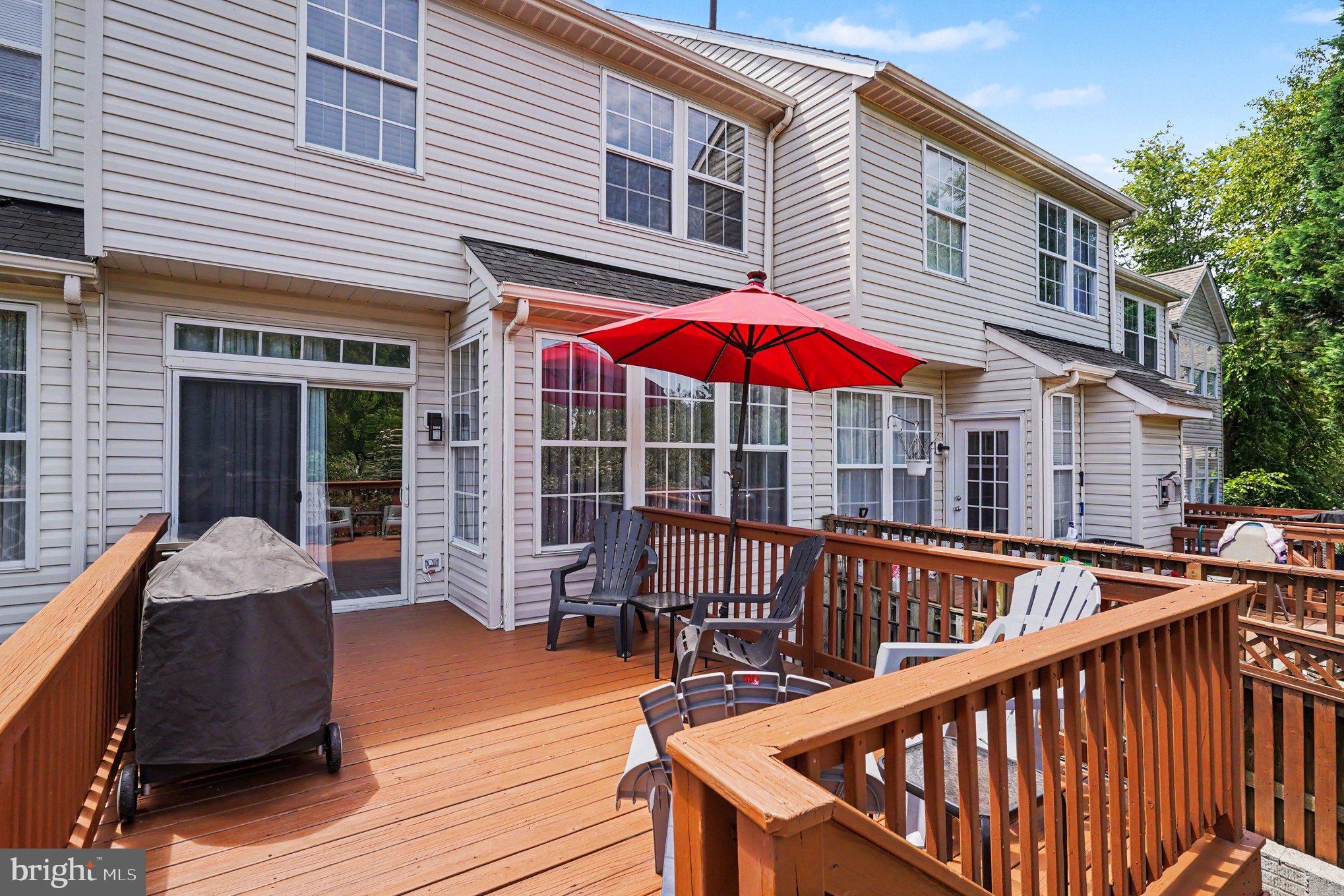 FARMINGTON VILLAGE - Residential