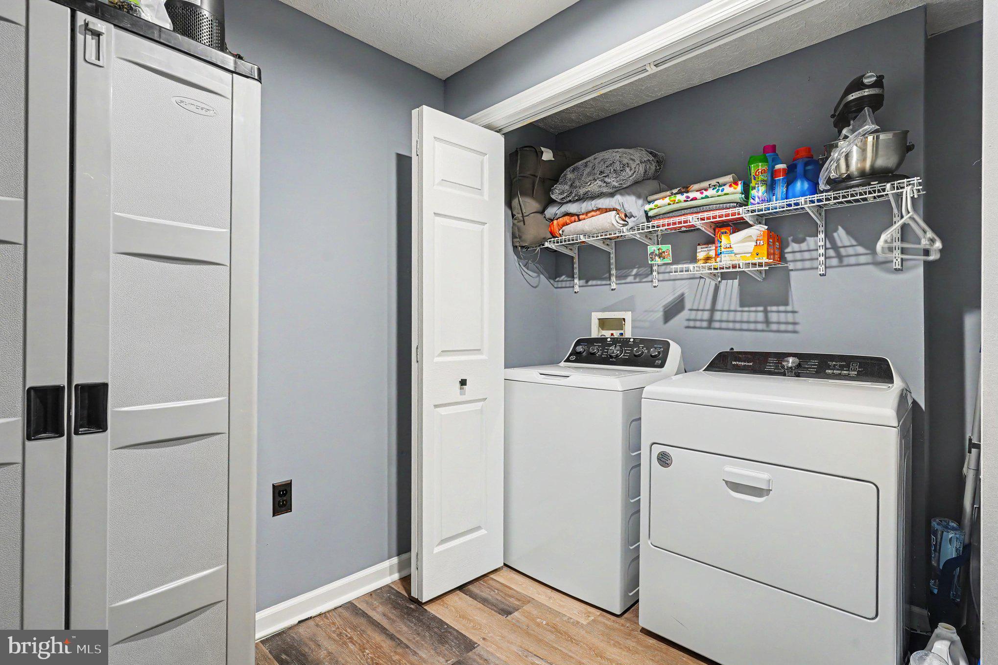 FARMINGTON VILLAGE - Residential