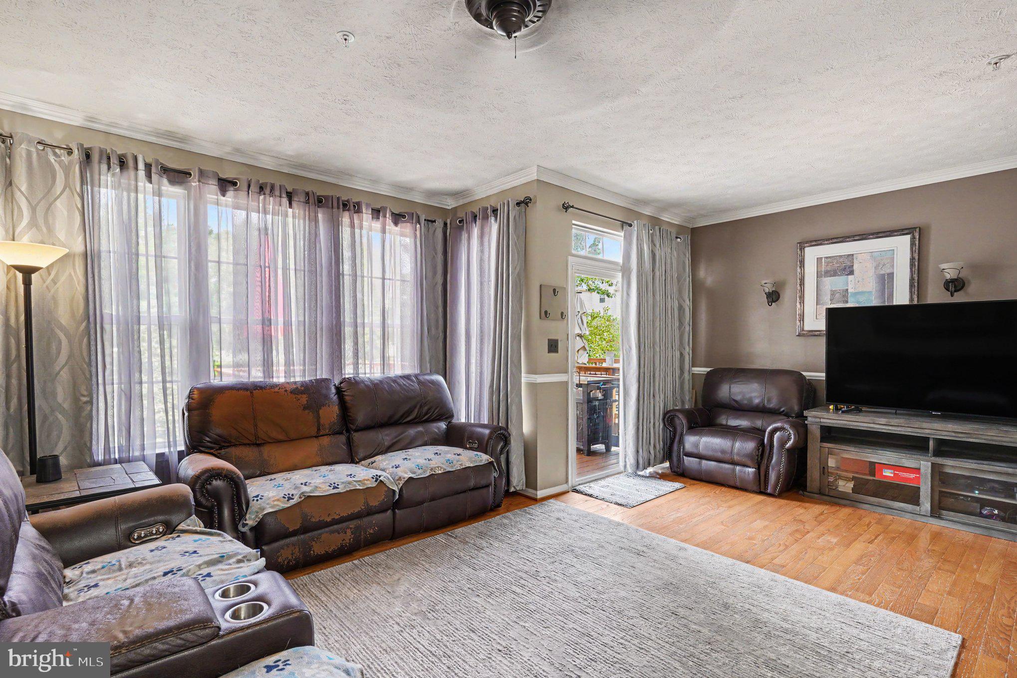 FARMINGTON VILLAGE - Residential