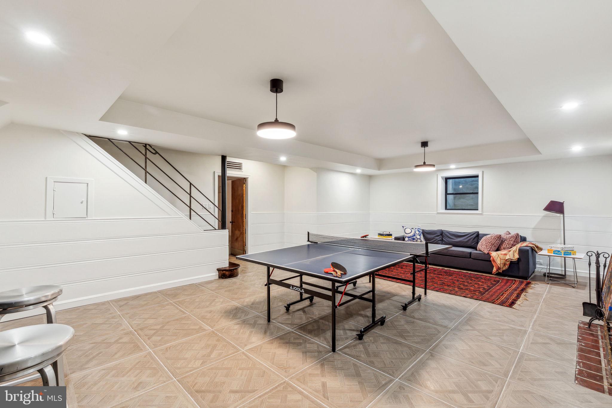 EAST MT AIRY - Residential