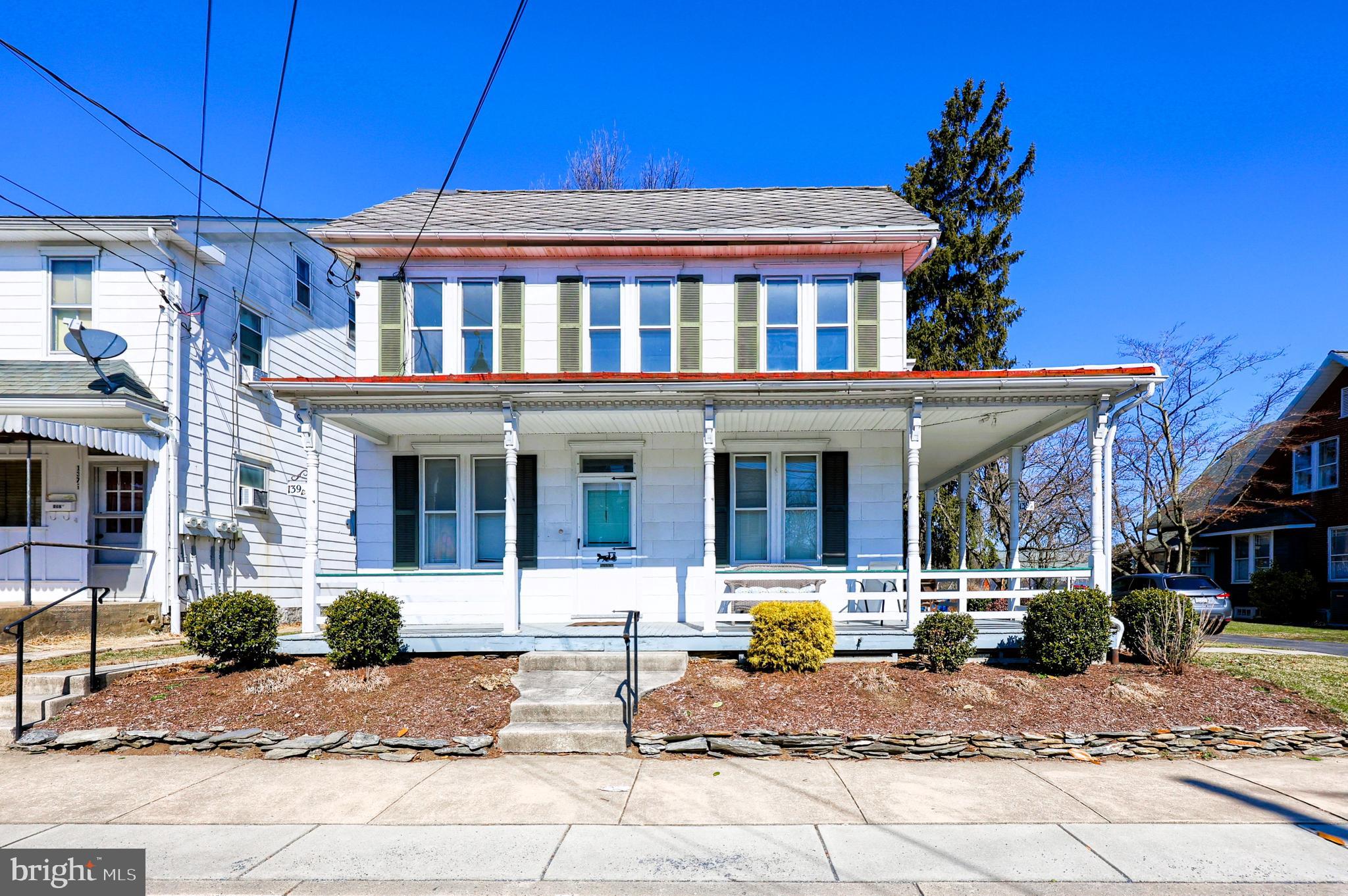 HEMPFIELD - Residential
