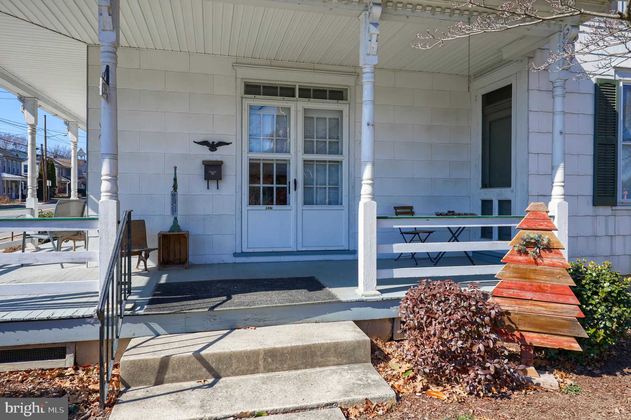 HEMPFIELD - Residential