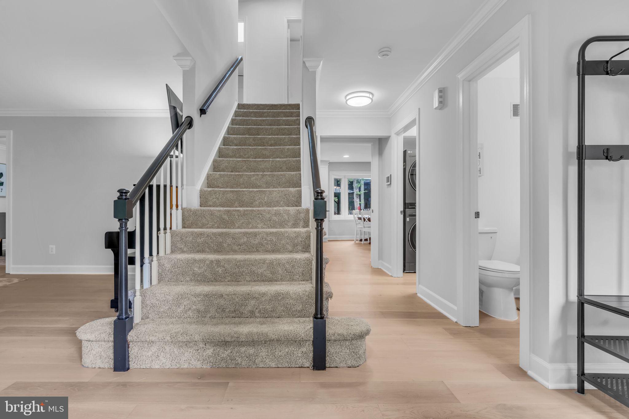 BLUFFS OF WOLF TRAP - Residential