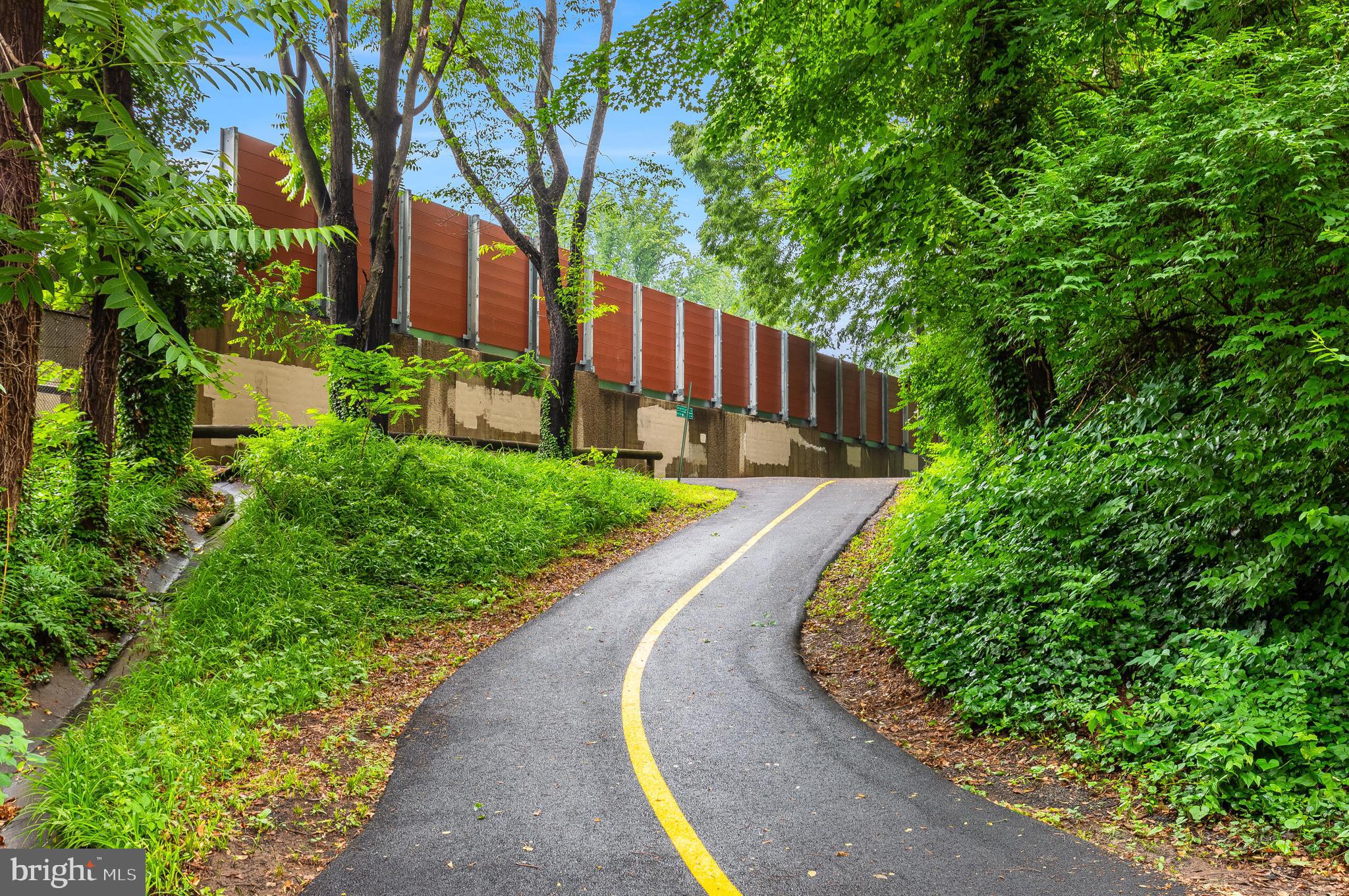 SPOUT RUN TERRACE - Residential