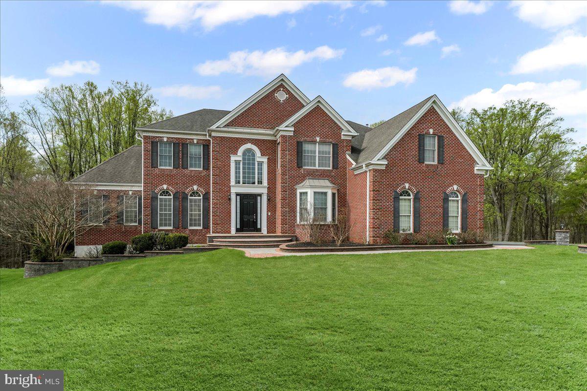ESTS AT CHADDS FORD - Residential