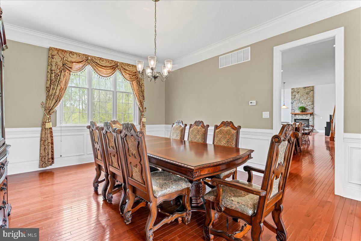 ESTS AT CHADDS FORD - Residential