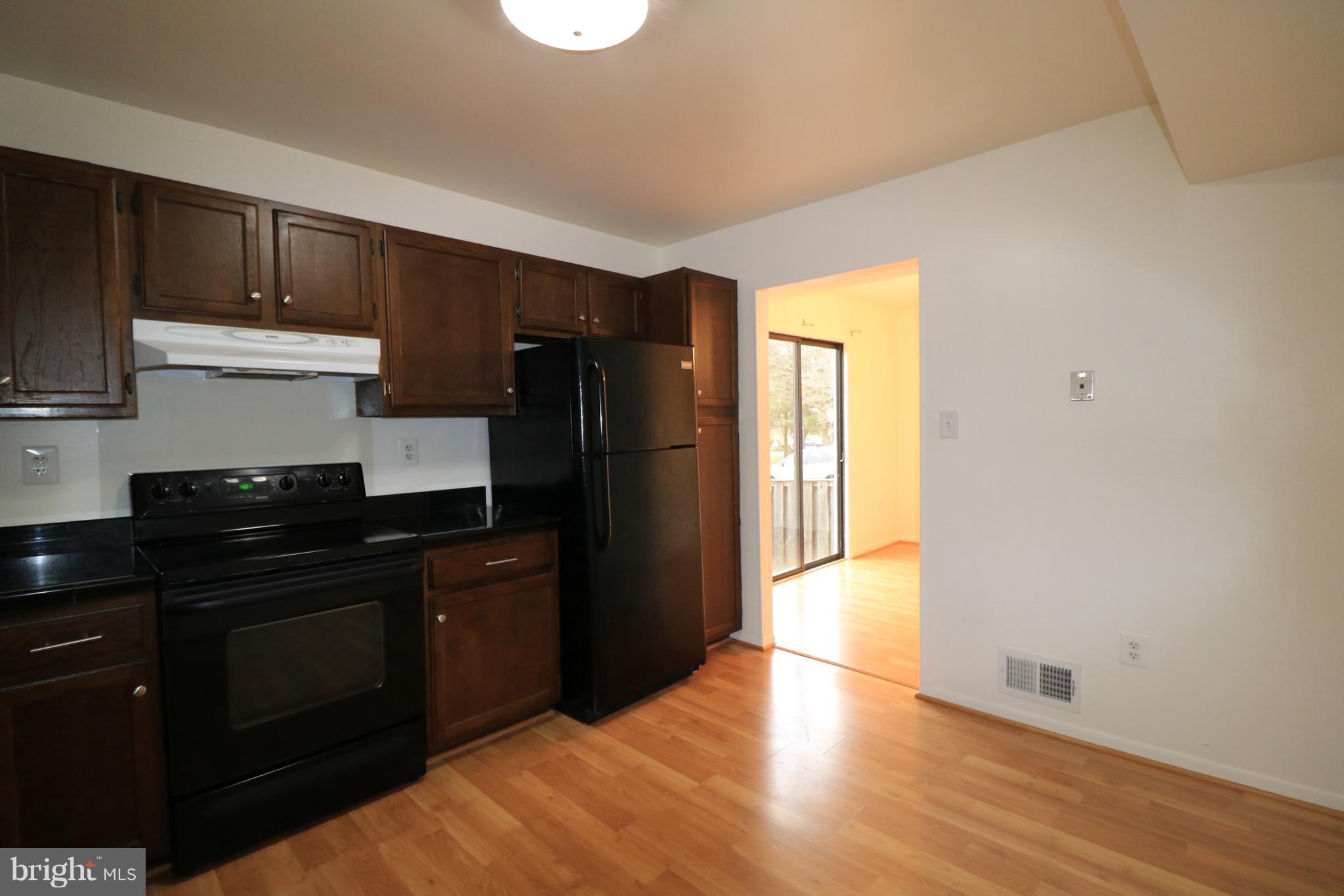 NEWPORT ESTATES - Residential Lease