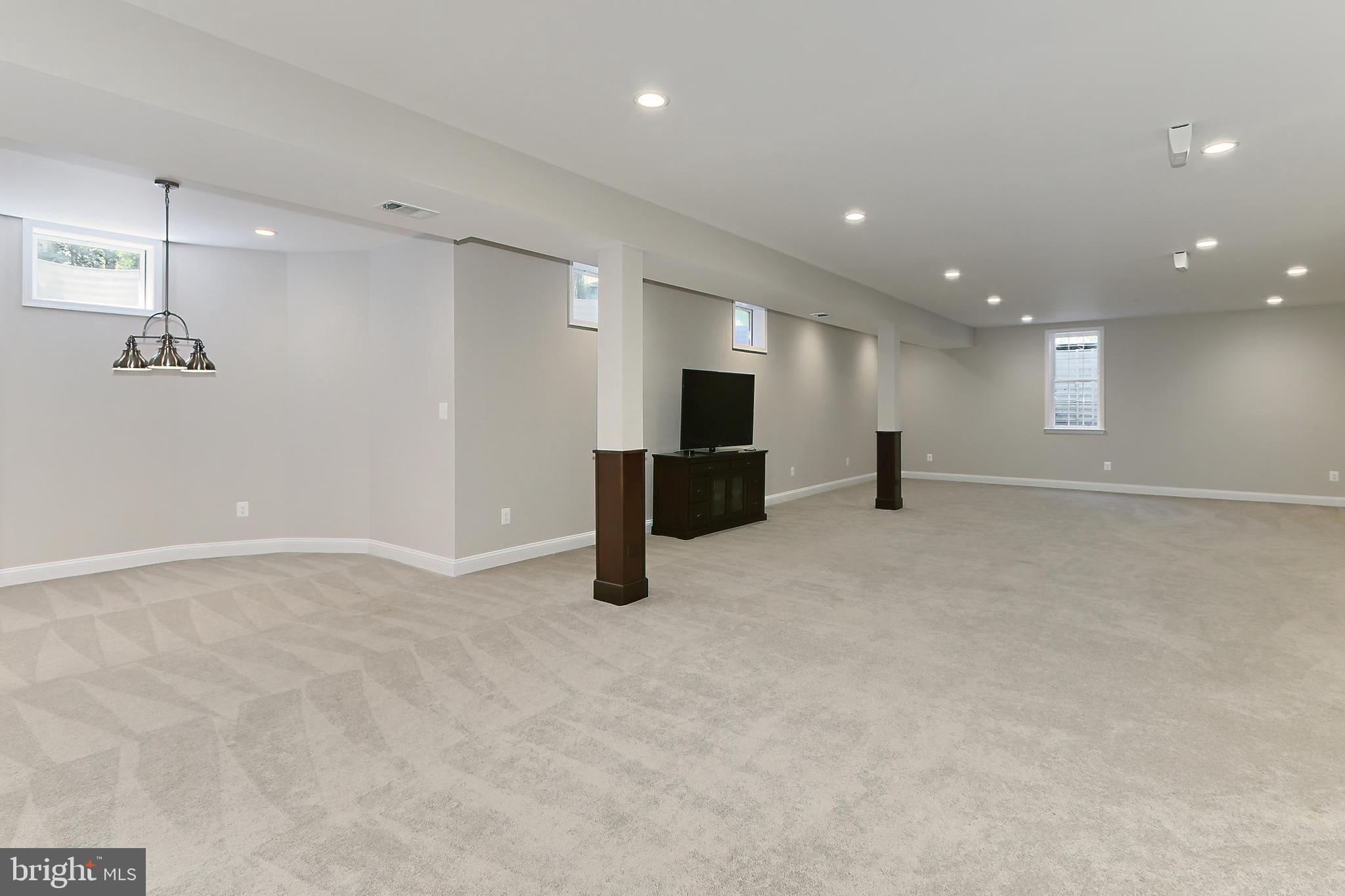 VIRGINIA RUN - Residential