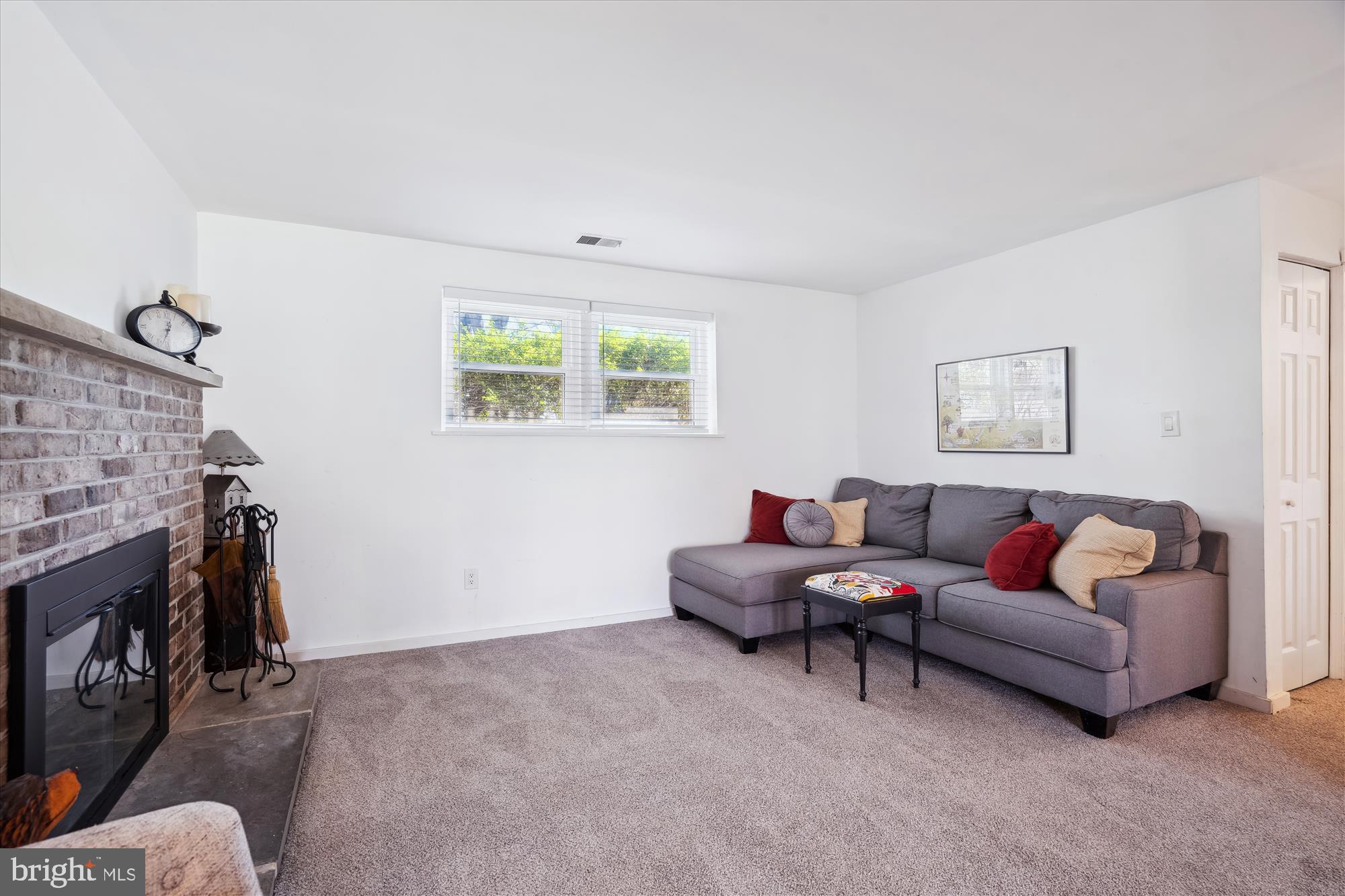 VILLAGE OF LONG REACH - Residential