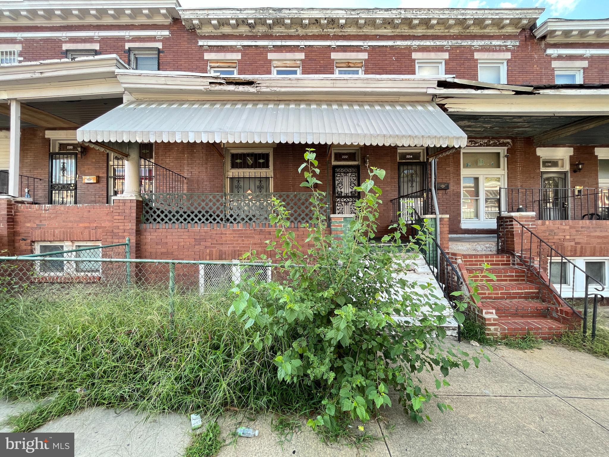 POST AUCTION/BUY NOW: MAKE AN OFFER!

This two-story porch front townhouse is located in the East Baltimore Midway area within Baltimore City. Residents can enjoy nearby attractions and facilities such as the Clifton Park and Johns Hopkins Hospital. This property is occupied. Easy access to major traffic artery Harford Rd.