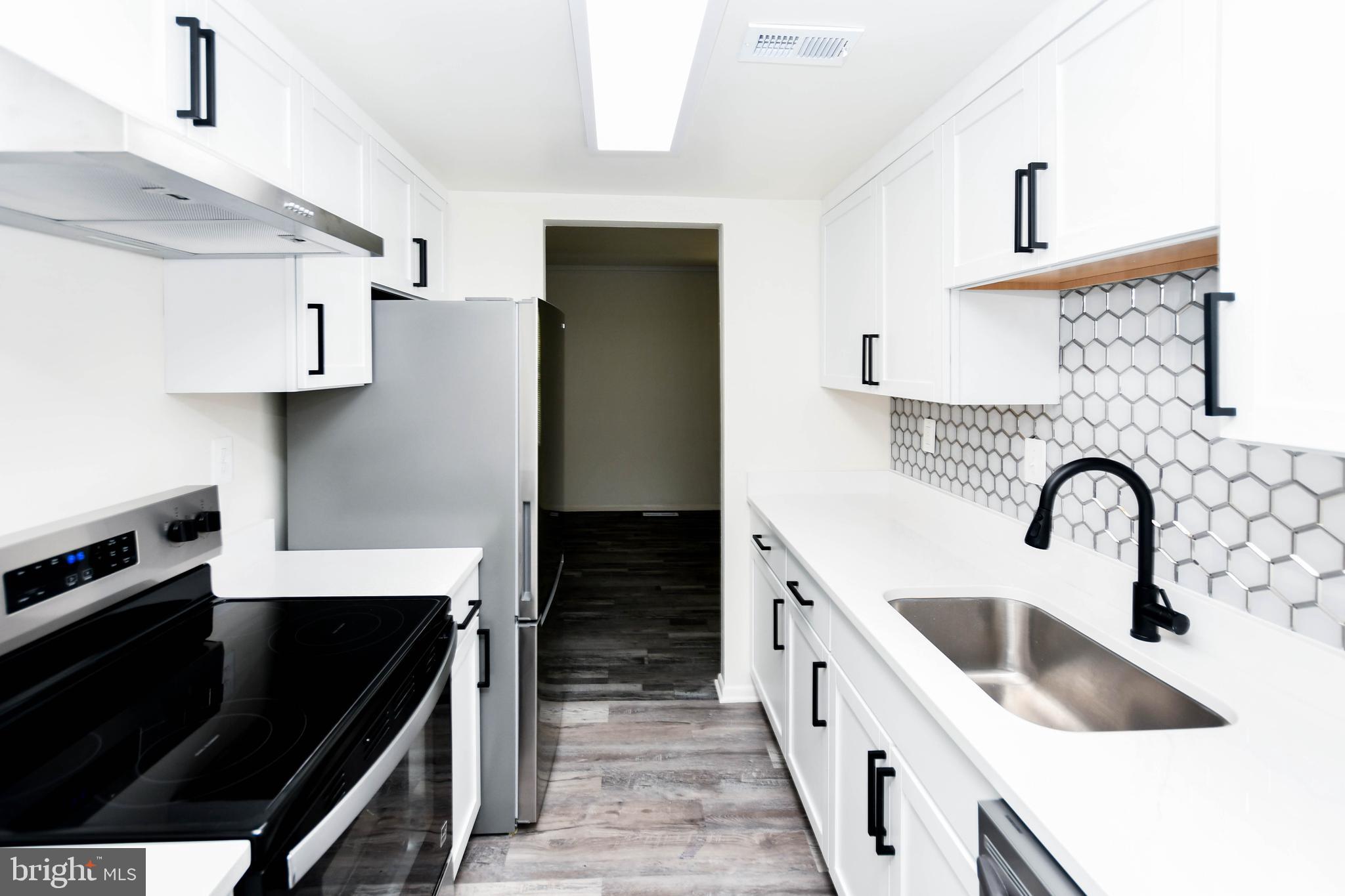 ROSEDALE ESTATES - Residential