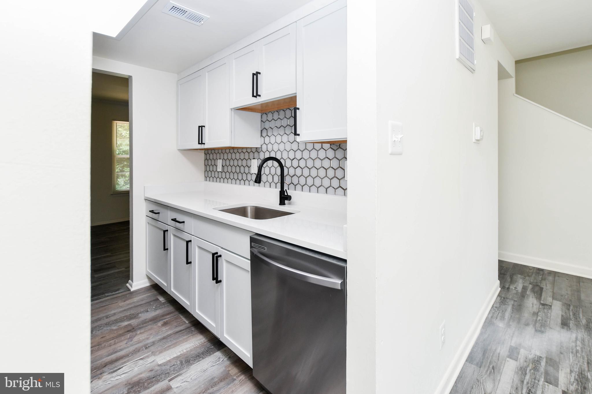 ROSEDALE ESTATES - Residential