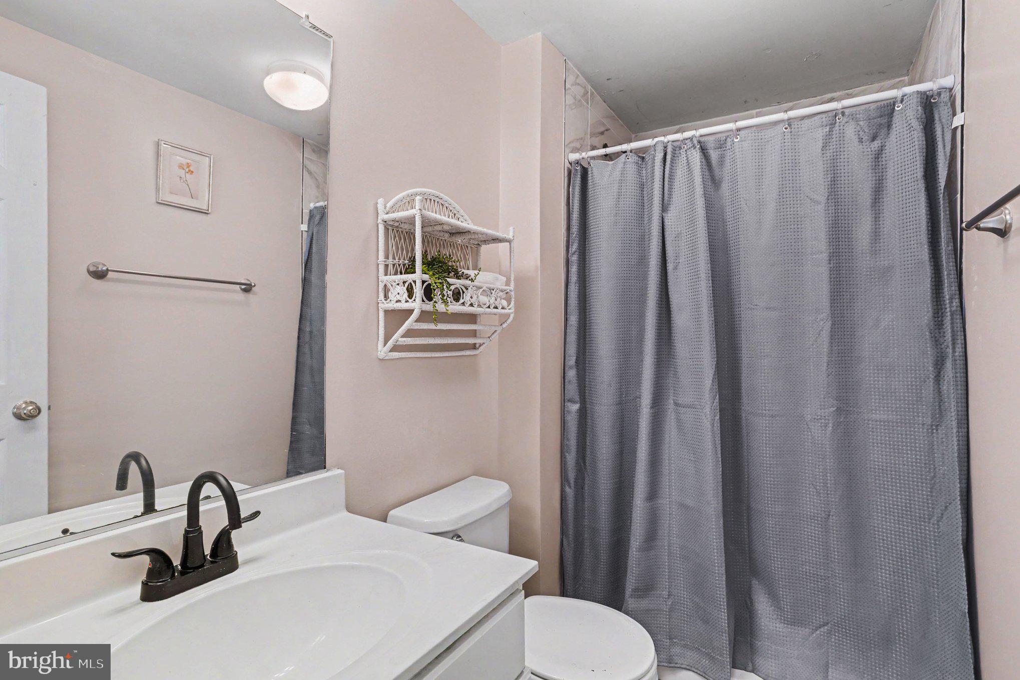 BRENTWOOD PARK - Residential
