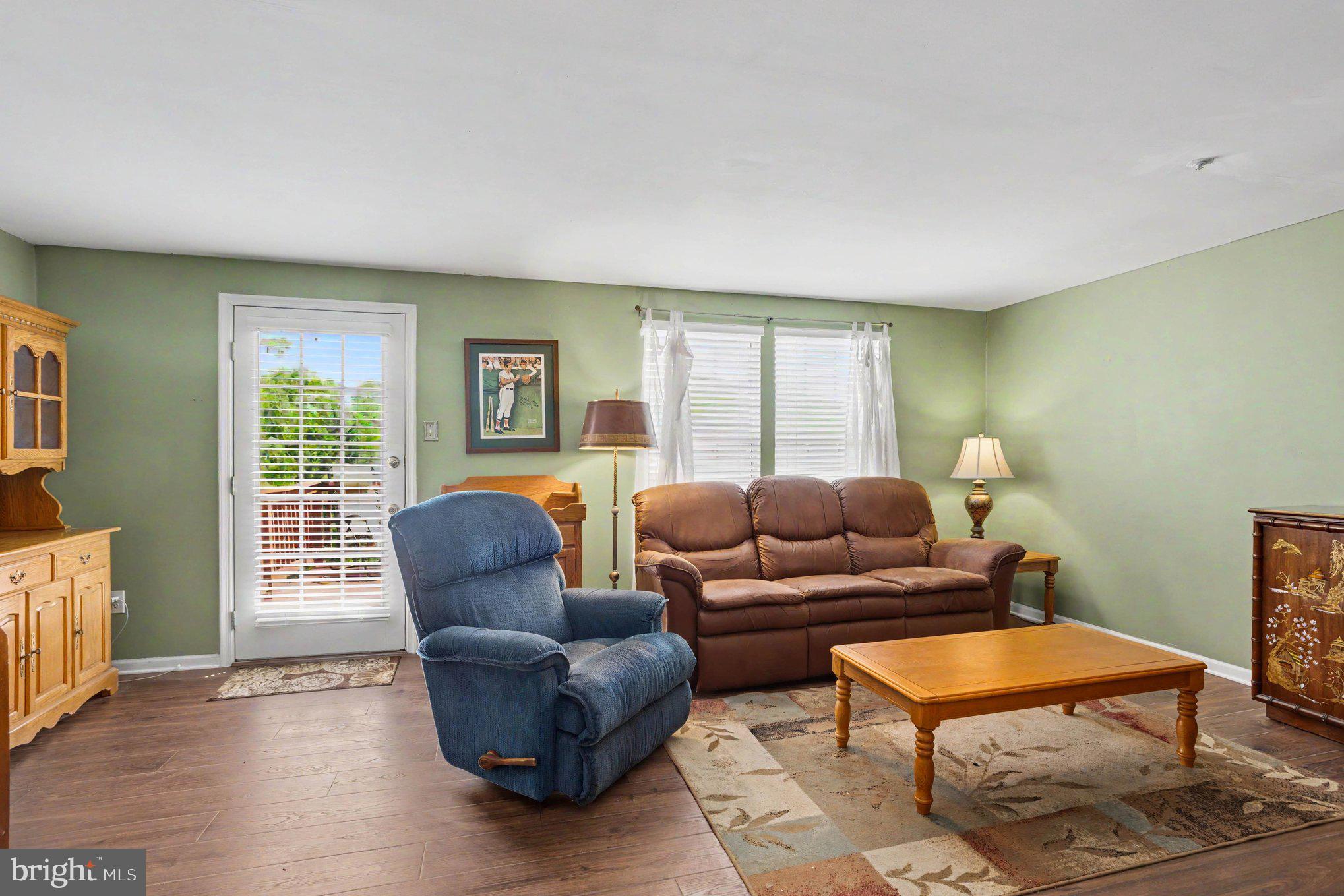 BRENTWOOD PARK - Residential