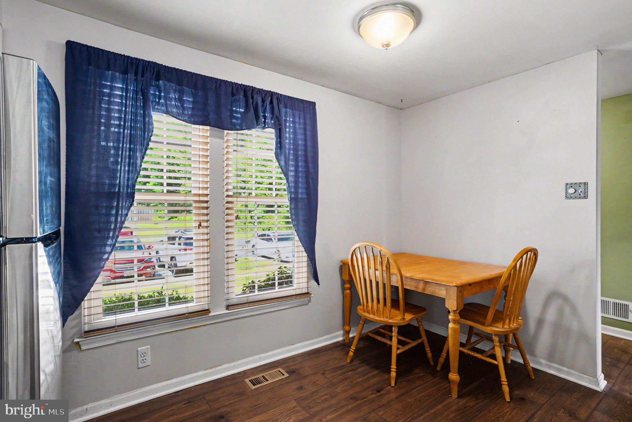 BRENTWOOD PARK - Residential