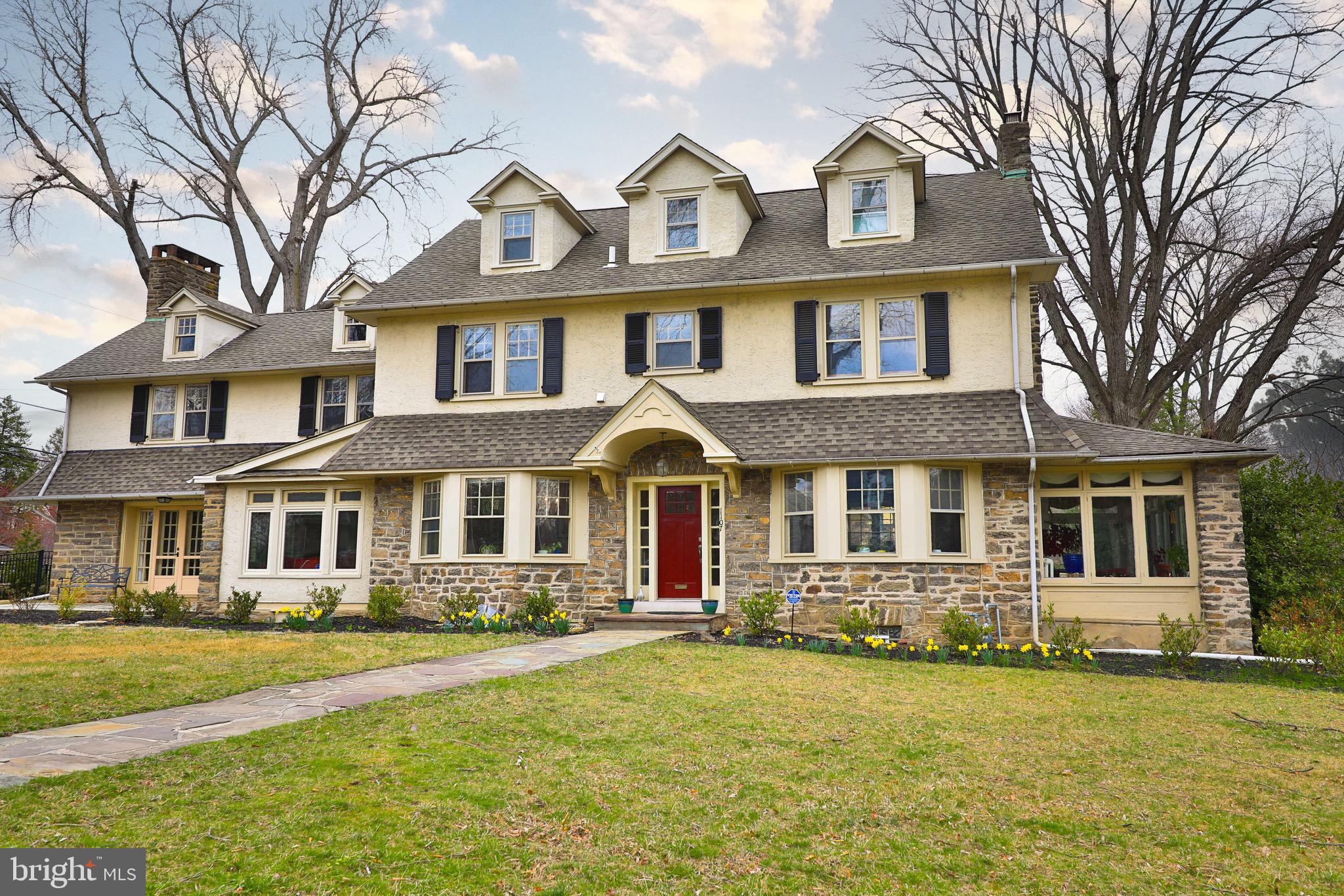 JENKINTOWN MANOR - Residential