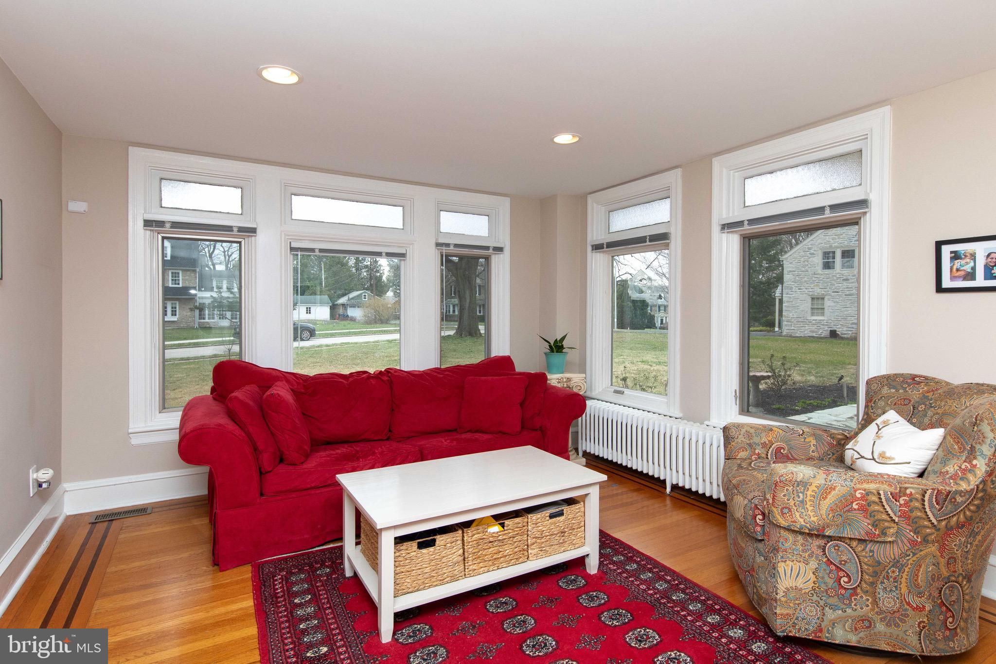 JENKINTOWN MANOR - Residential