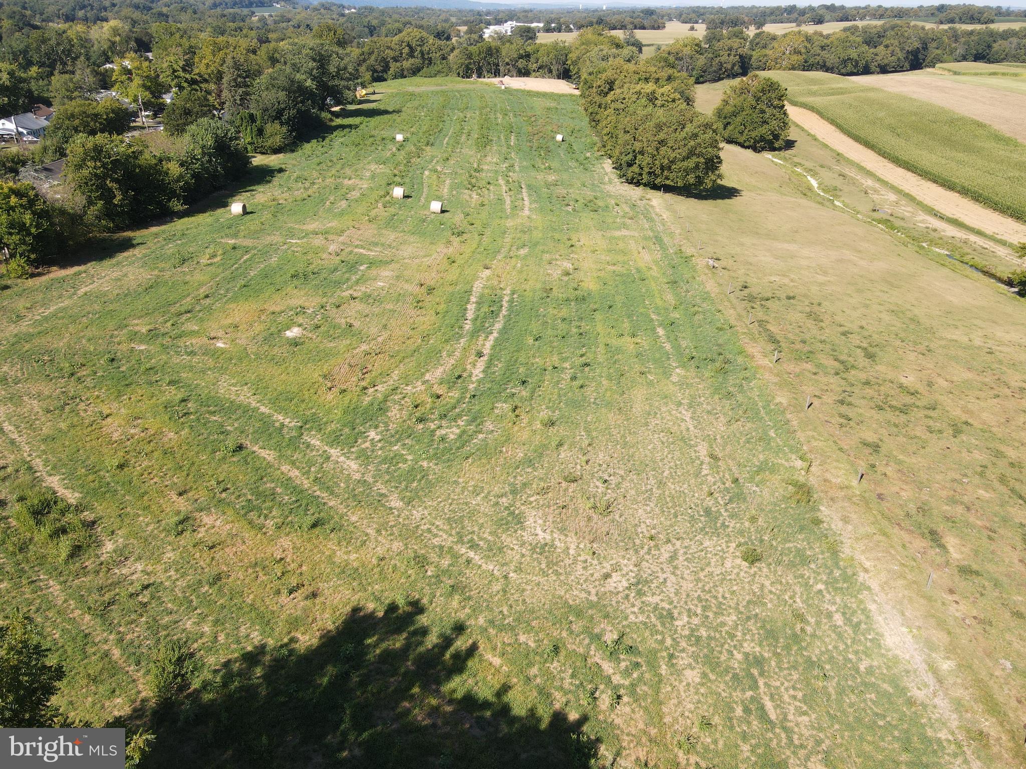 WEST HEMPFIELD - Land