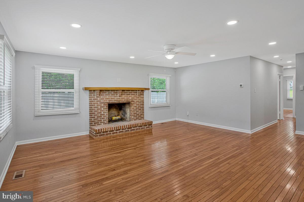 MEADOWBROOK AT BELAIR - Residential
