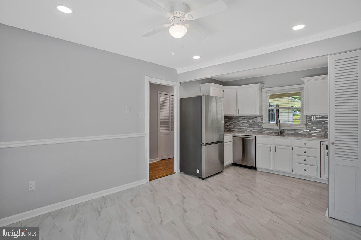 MEADOWBROOK AT BELAIR - Residential