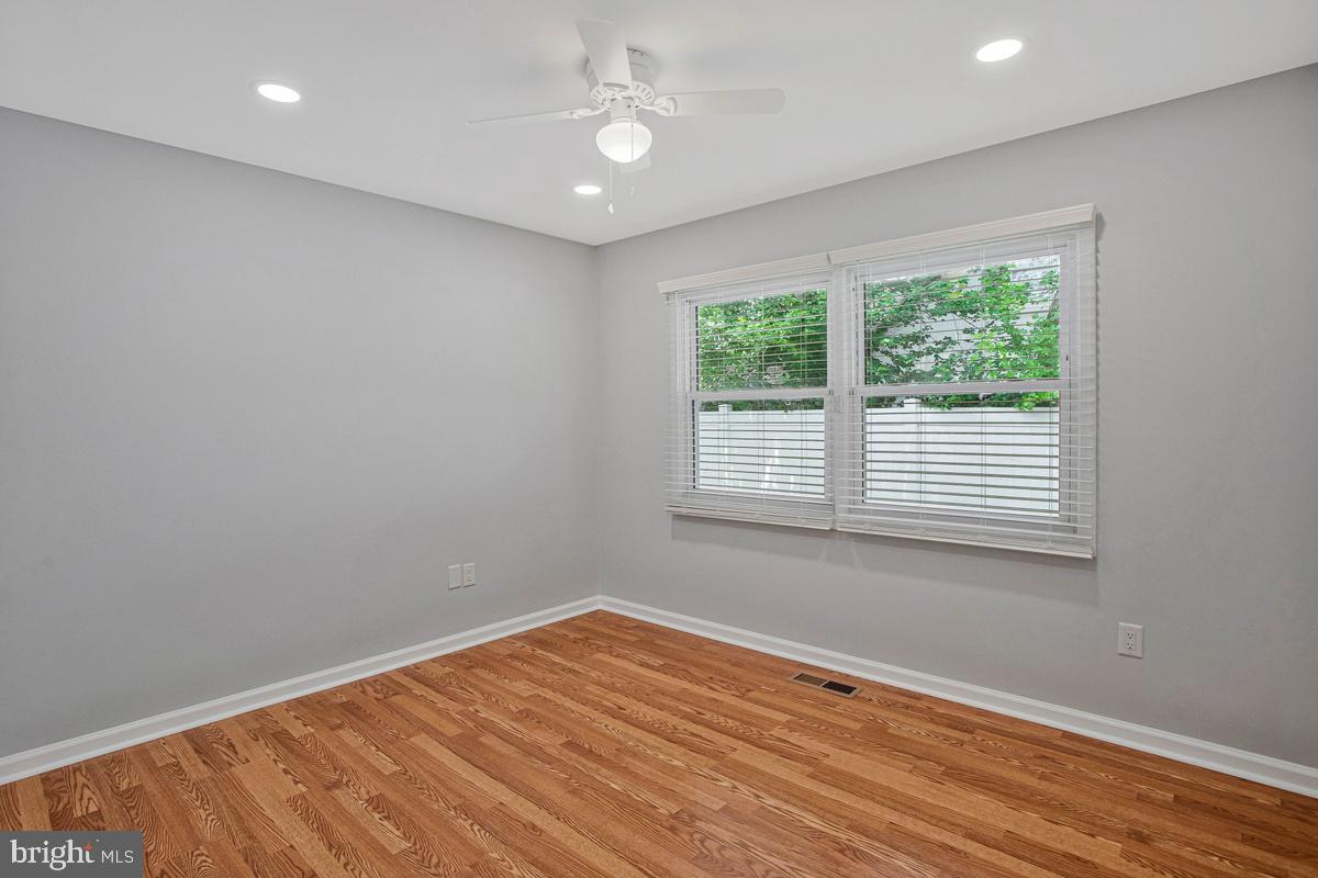MEADOWBROOK AT BELAIR - Residential