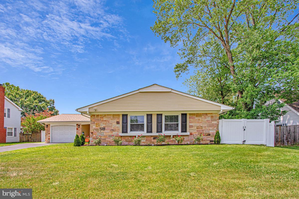 MEADOWBROOK AT BELAIR - Residential