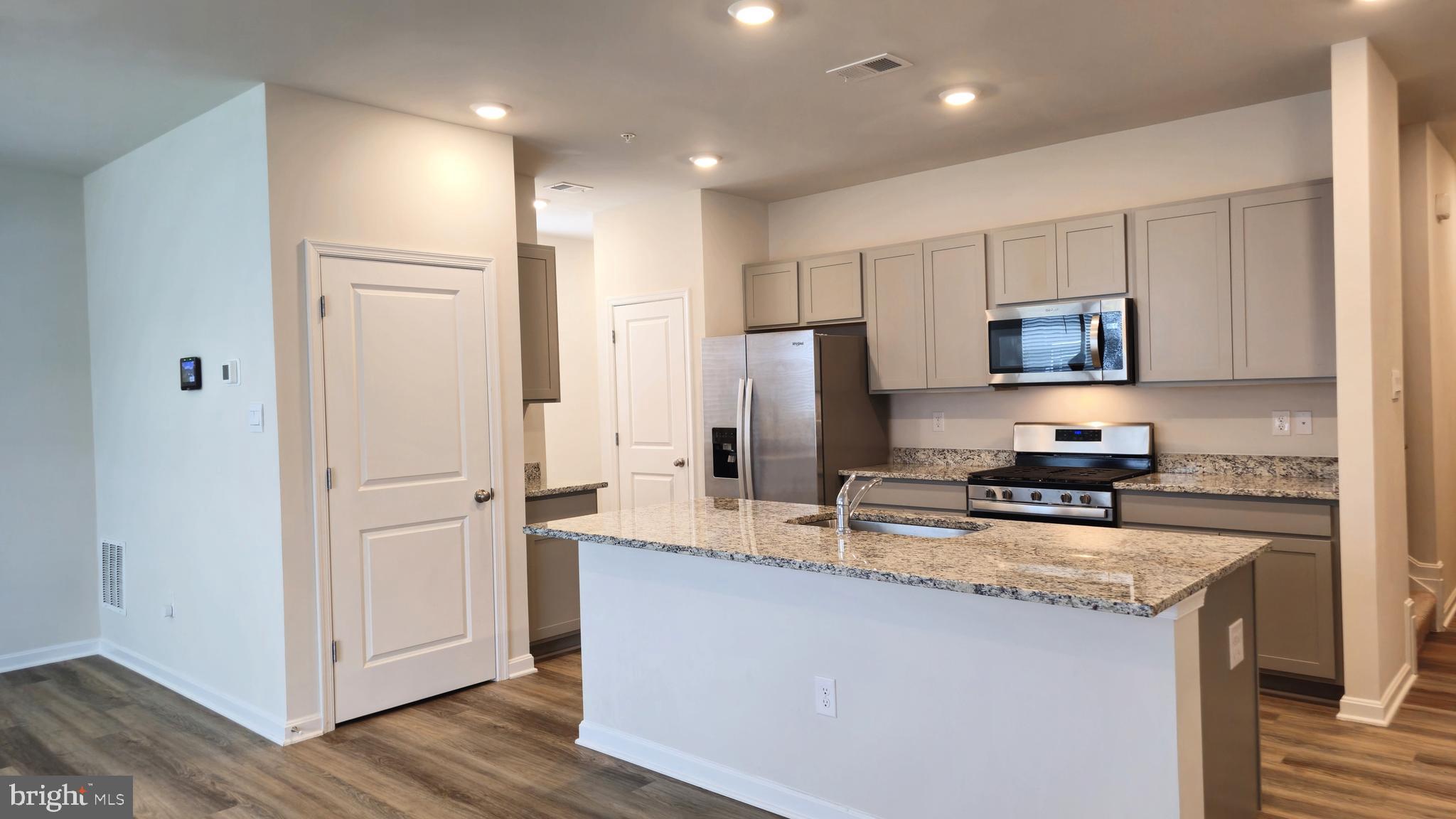 RIDGELY'S RESERVE - Residential