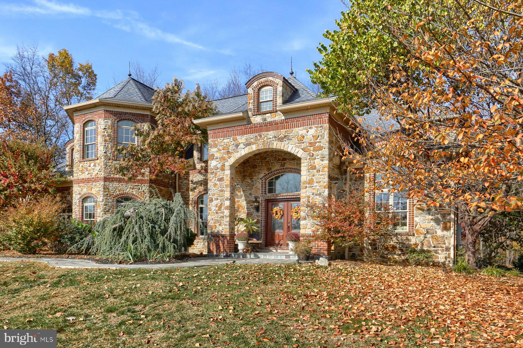 PINEHURST HILLS - Residential