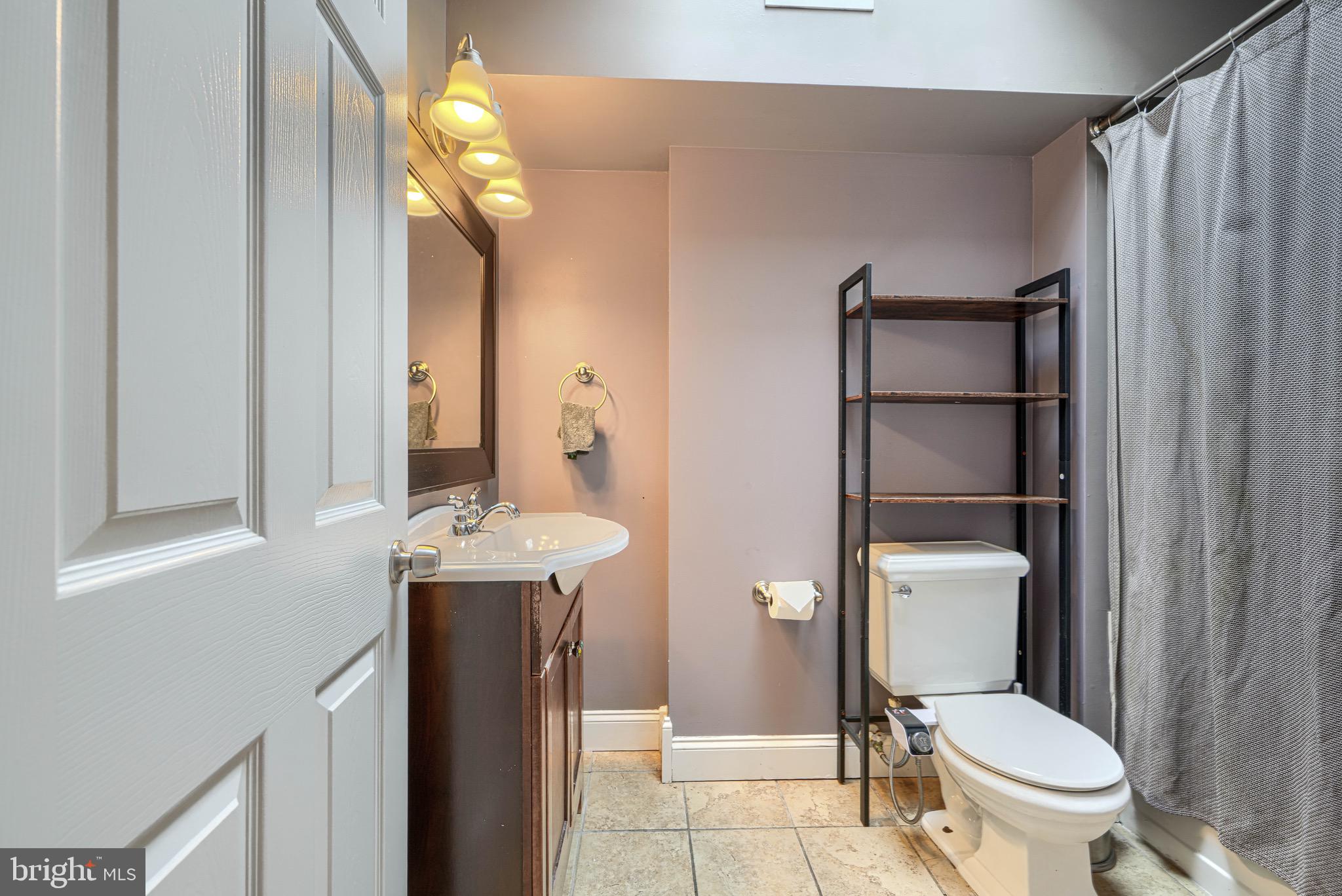GREEKTOWN - Residential