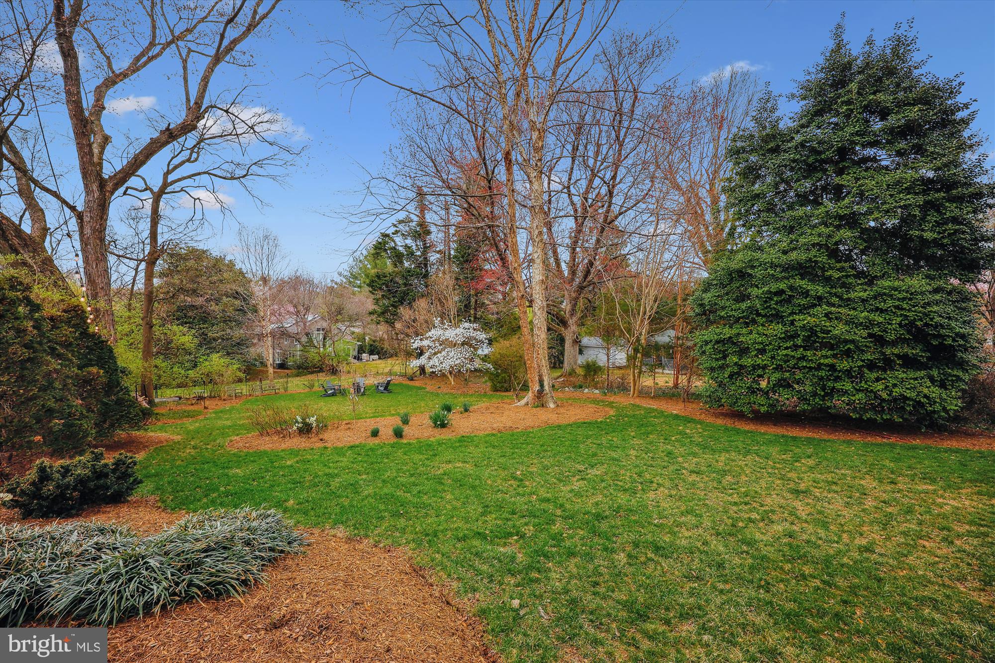 WOODSIDE PARK - Residential