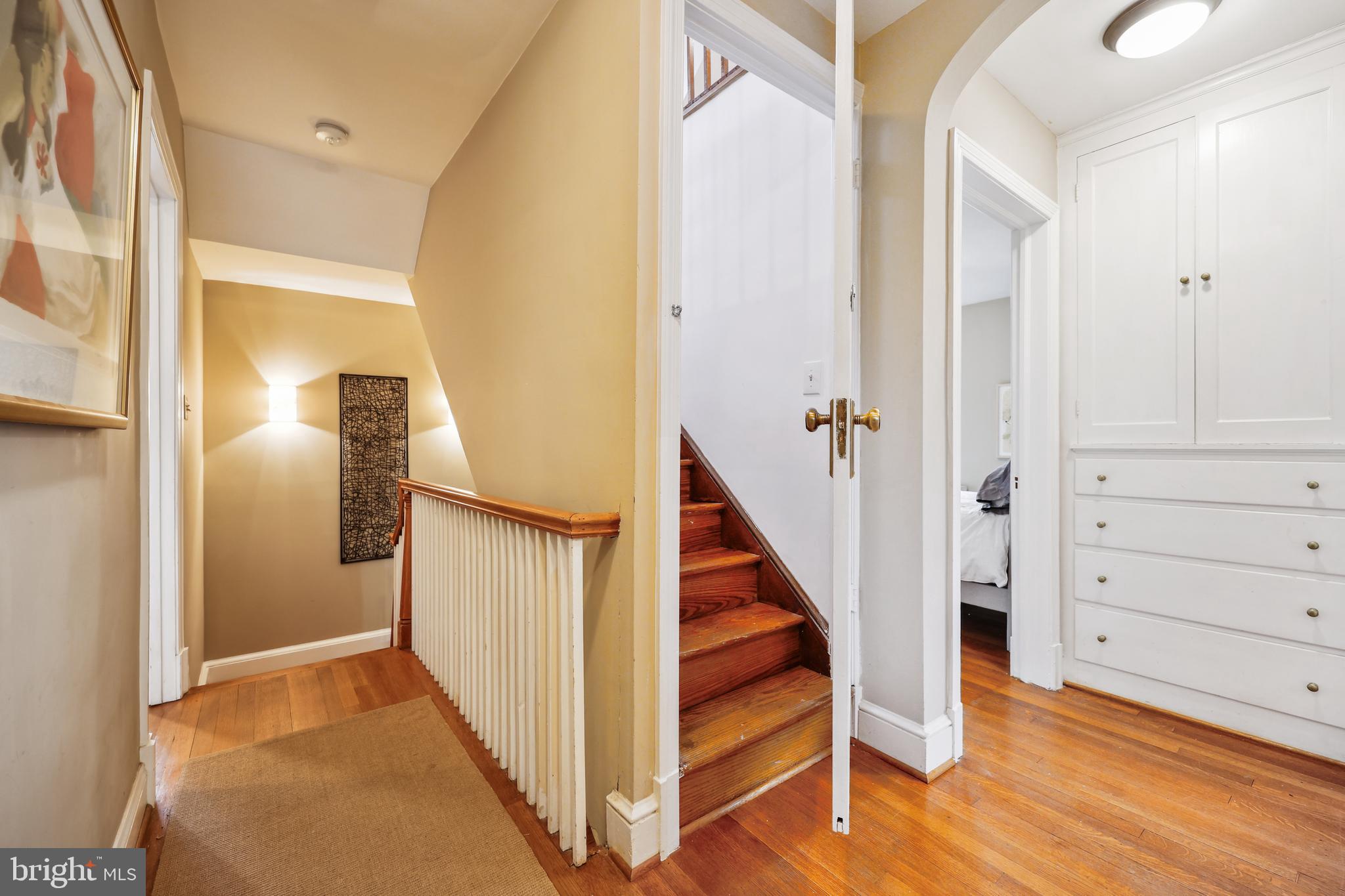 WOODSIDE PARK - Residential