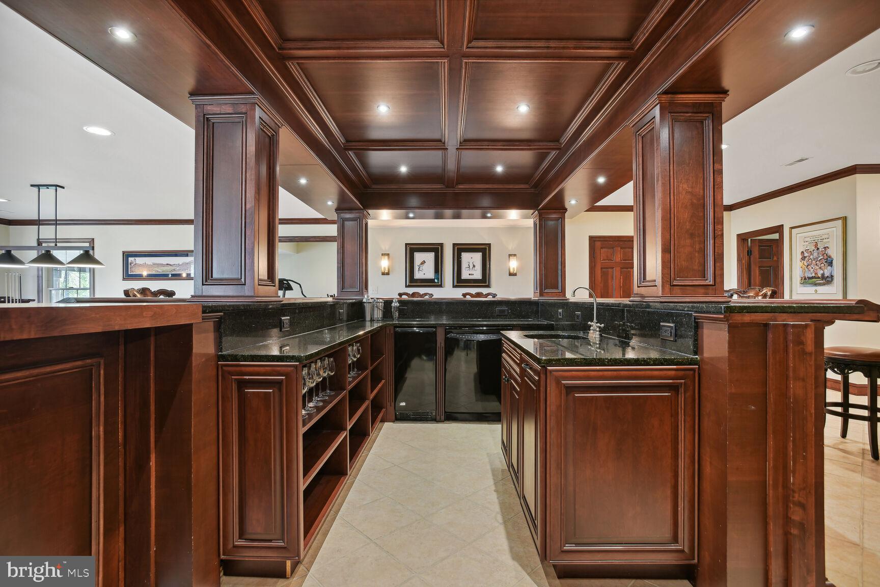 BELMONT COUNTRY CLUB - Residential