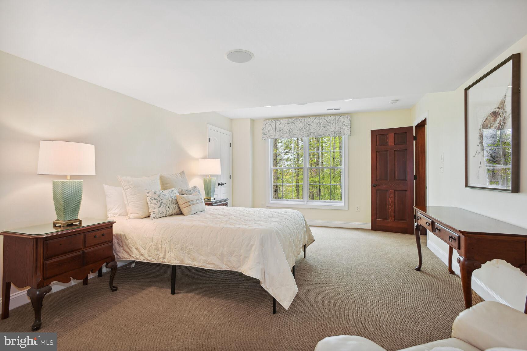 BELMONT COUNTRY CLUB - Residential