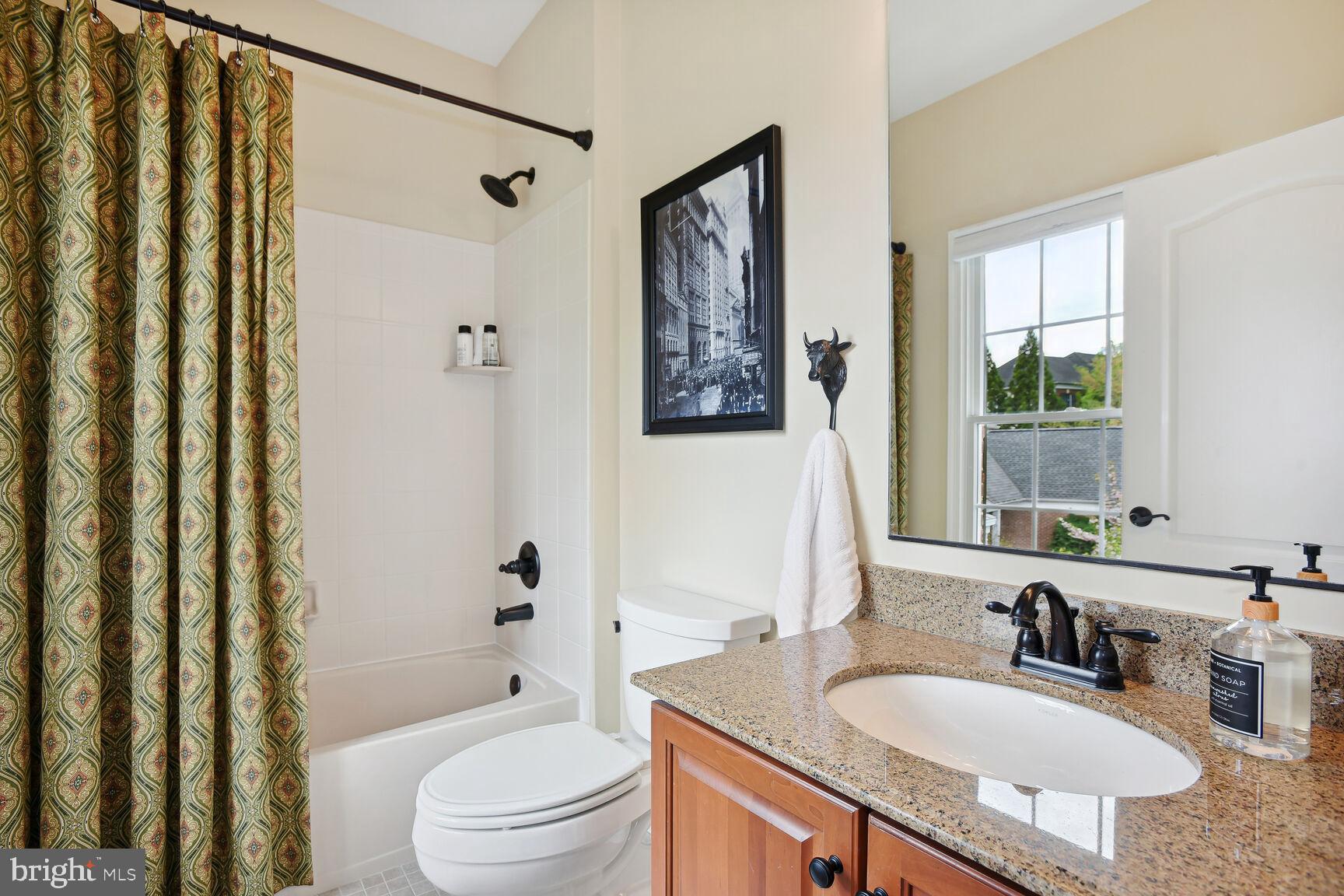 BELMONT COUNTRY CLUB - Residential