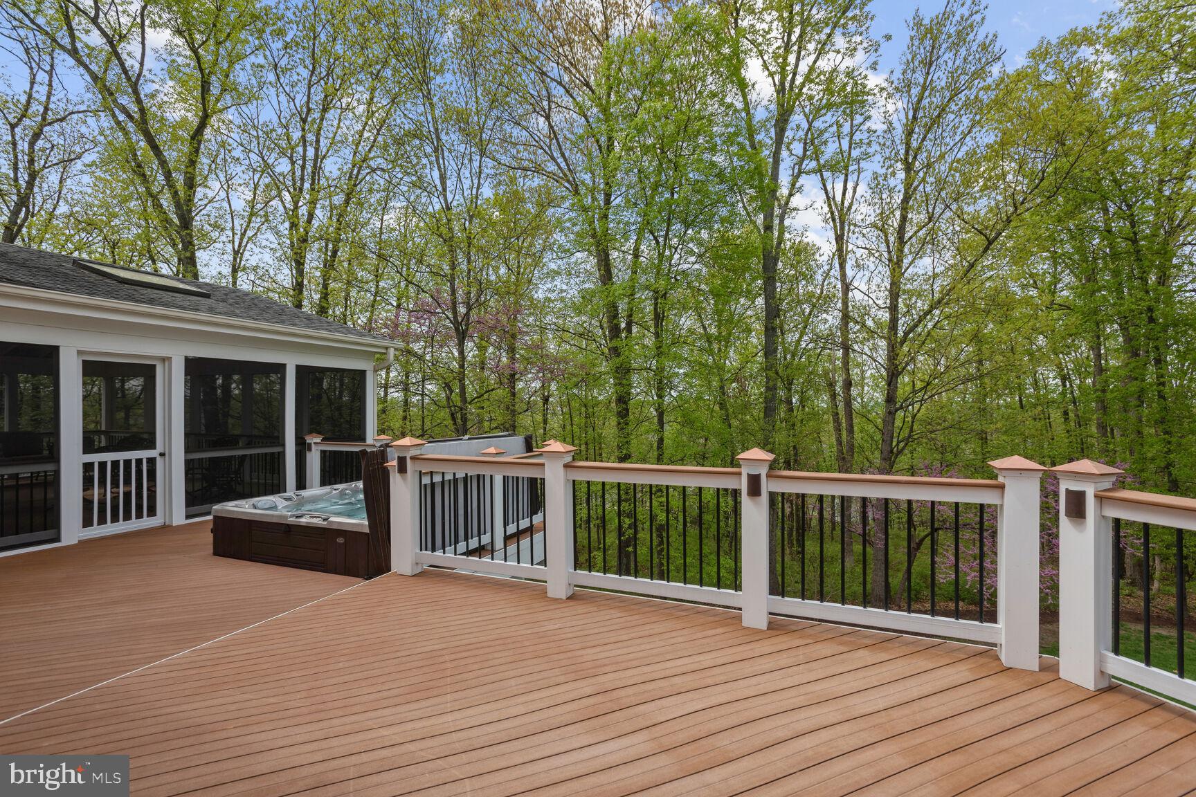 BELMONT COUNTRY CLUB - Residential
