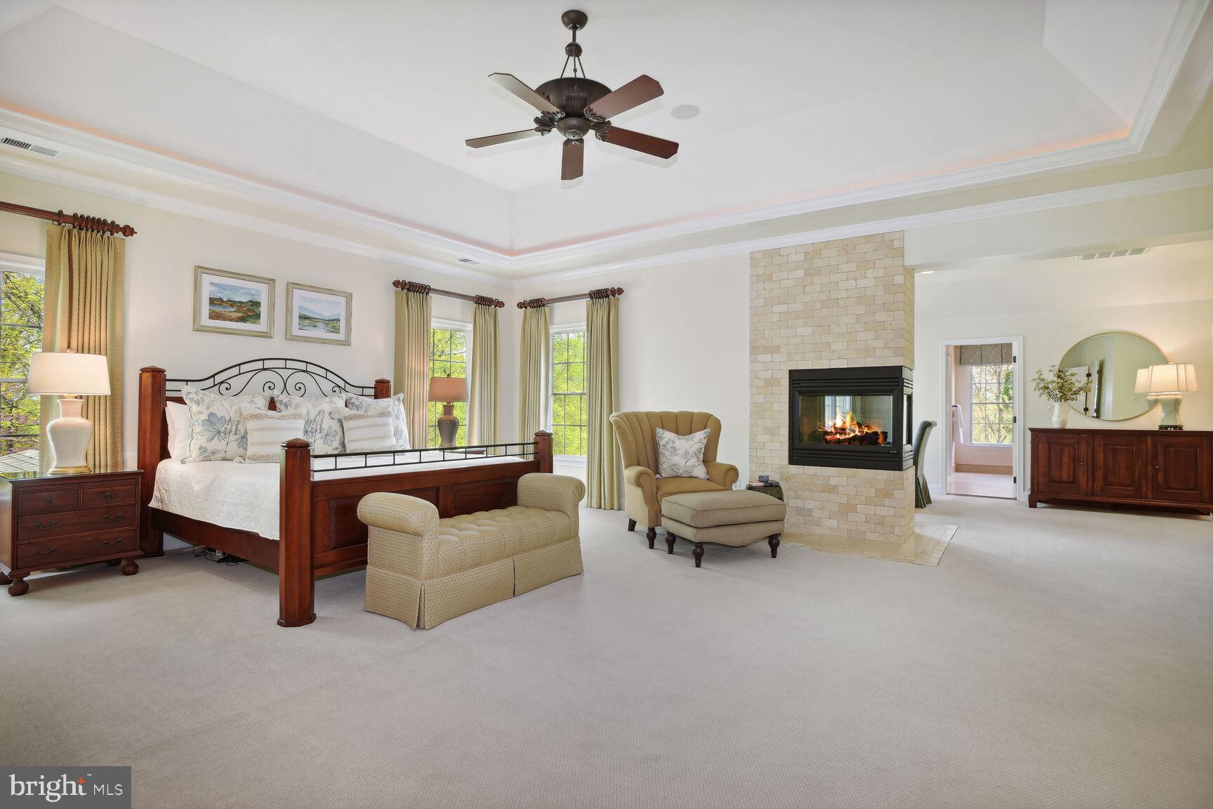 BELMONT COUNTRY CLUB - Residential