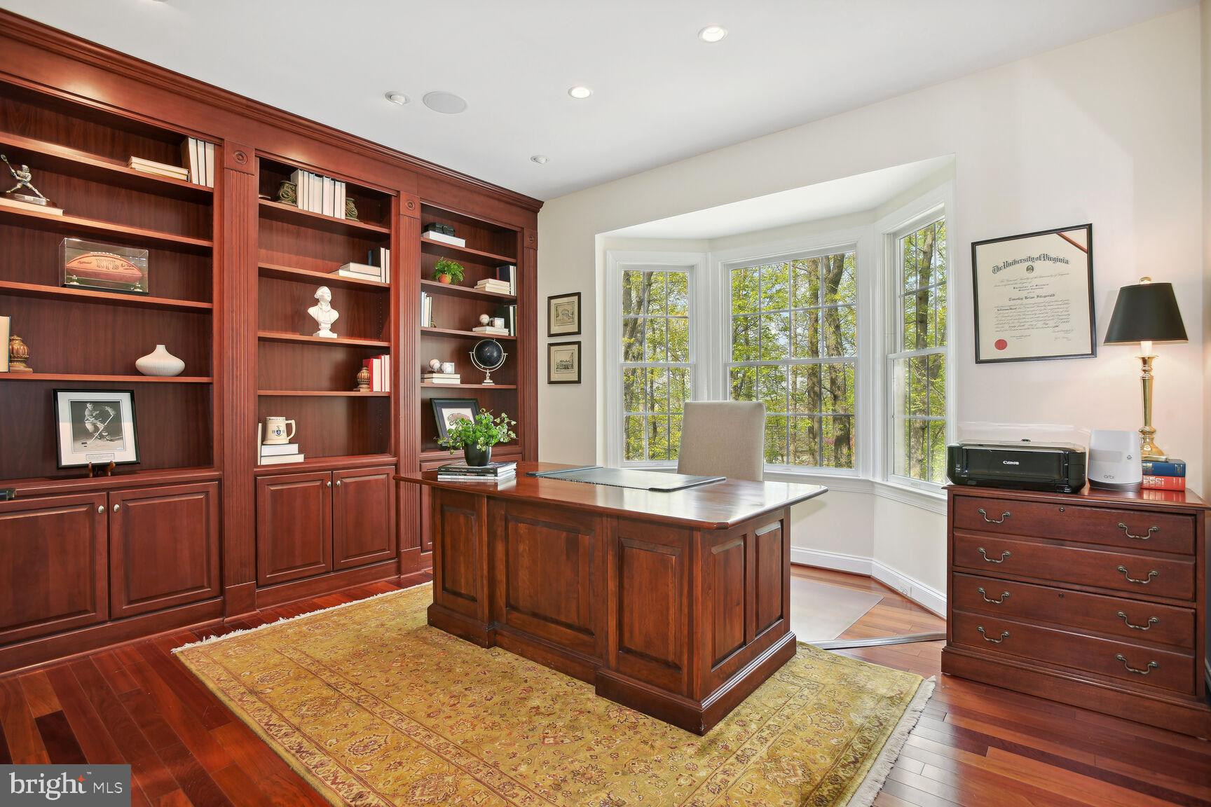 BELMONT COUNTRY CLUB - Residential