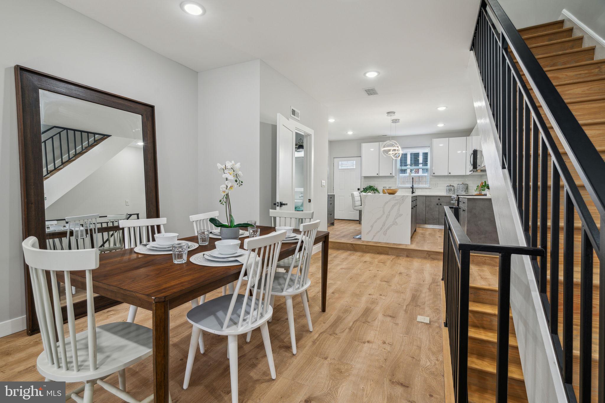 POINT BREEZE - Residential