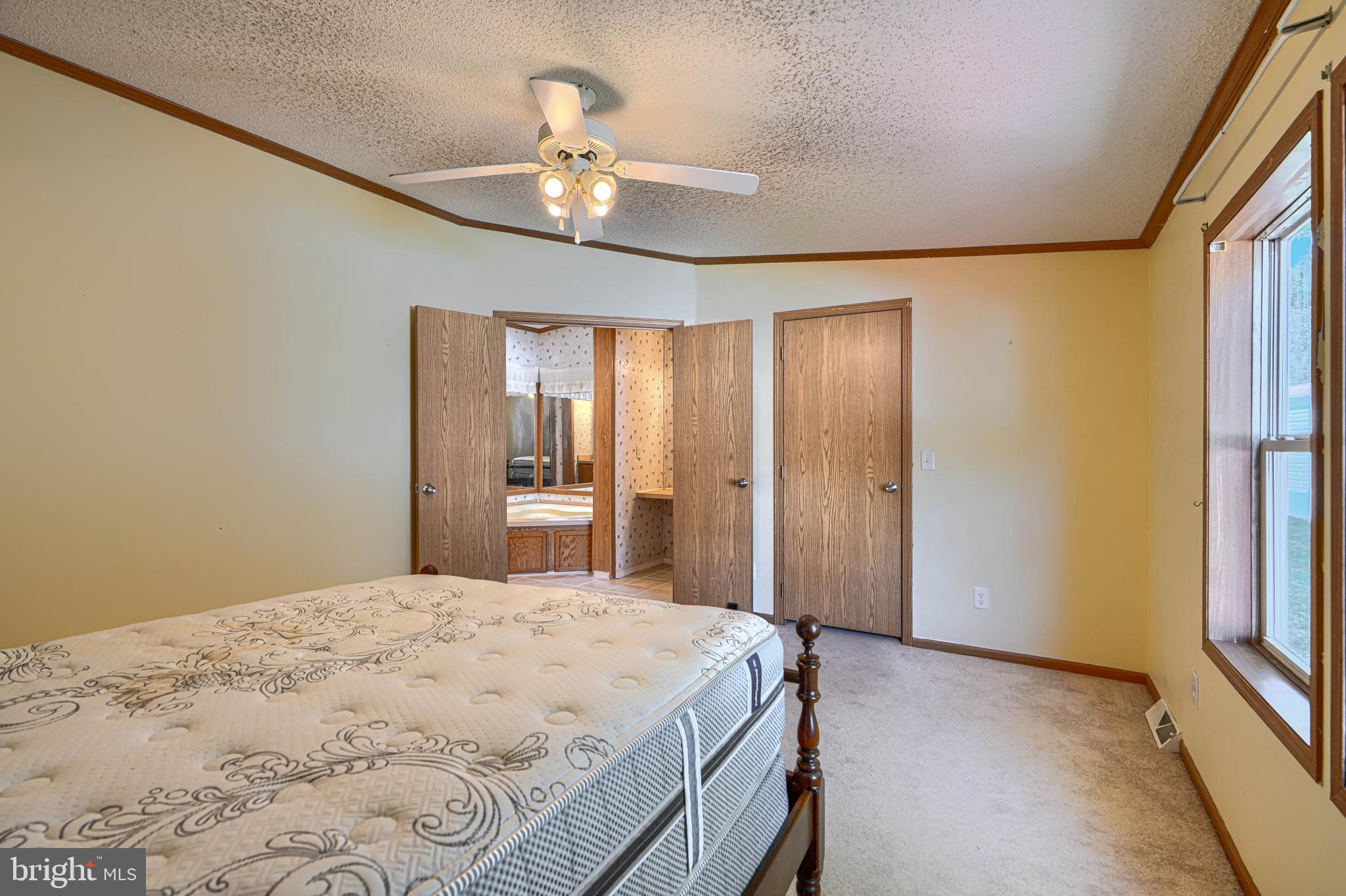 BISCAYNE BAY VILLAGE - Residential