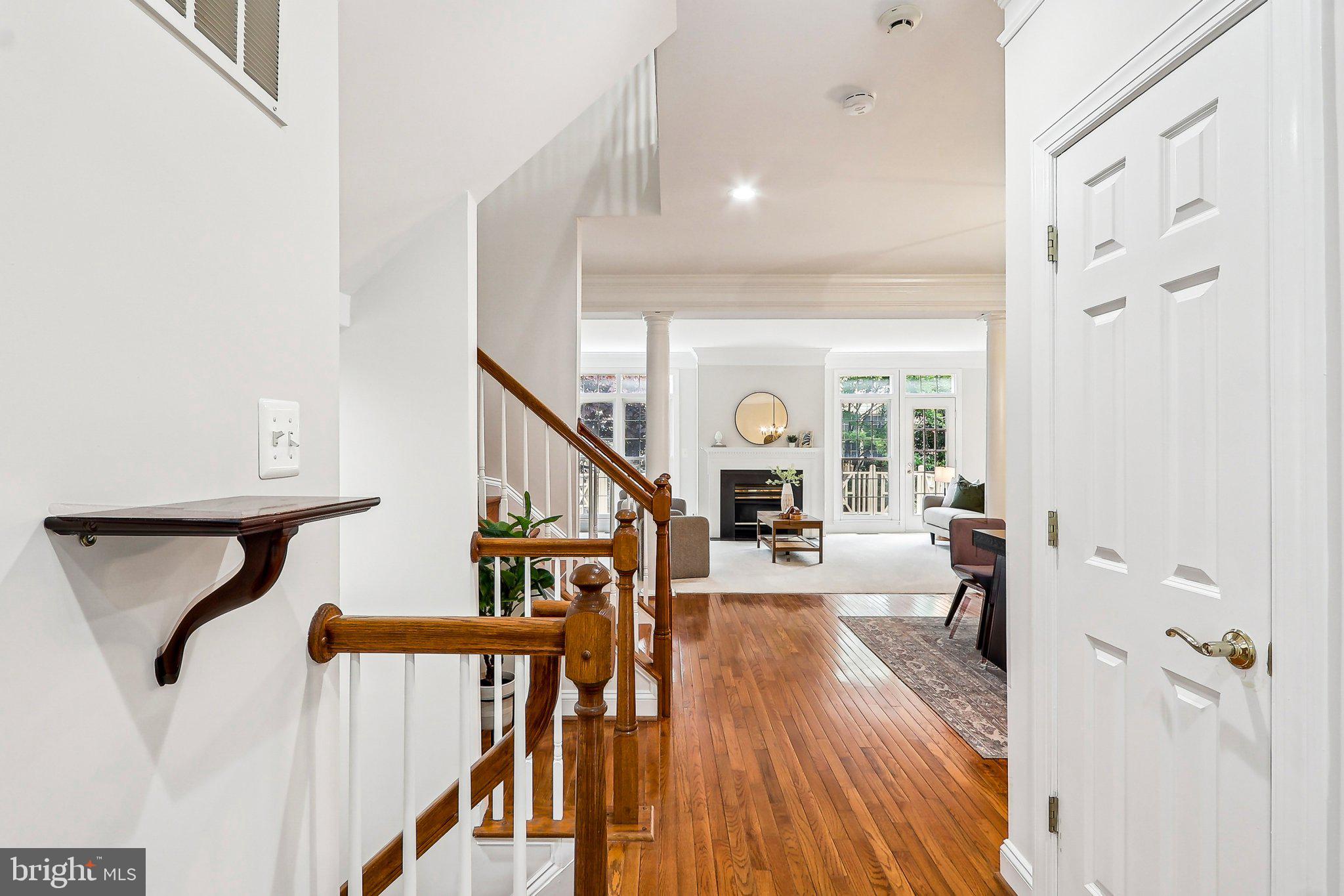 CHANCERY SQUARE - Residential