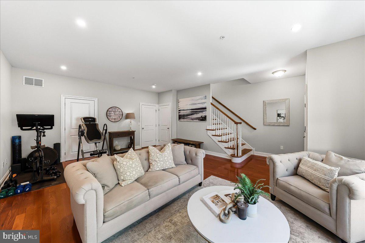 WEST CHESTER BORO - Residential