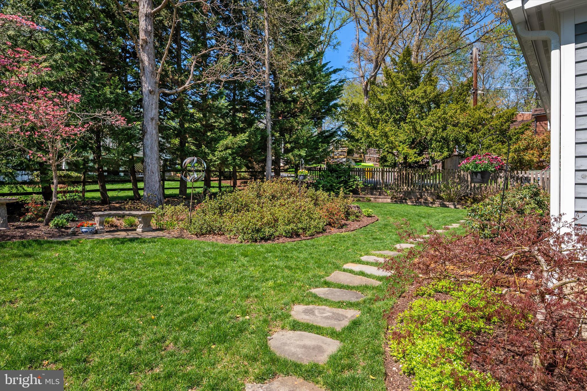 ROUND BAY - Residential