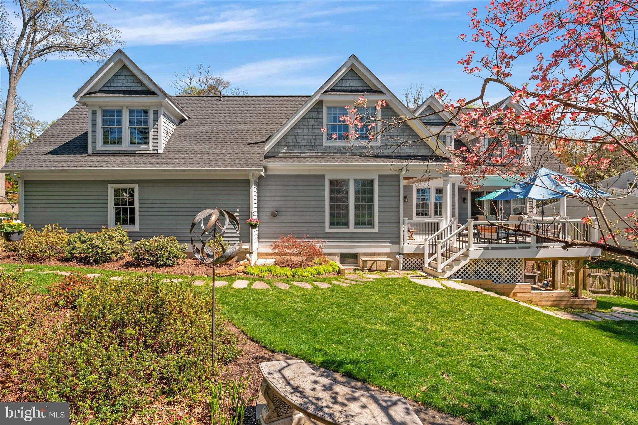 ROUND BAY - Residential