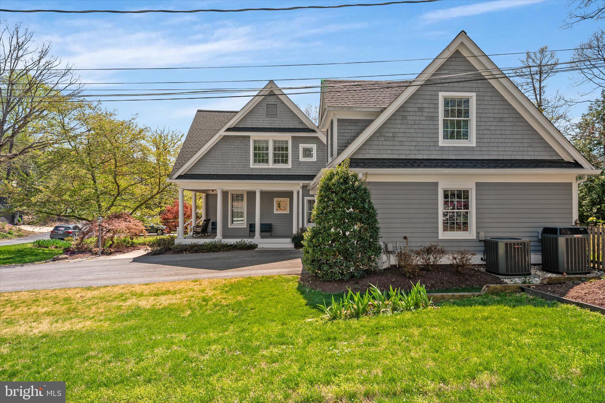 ROUND BAY - Residential