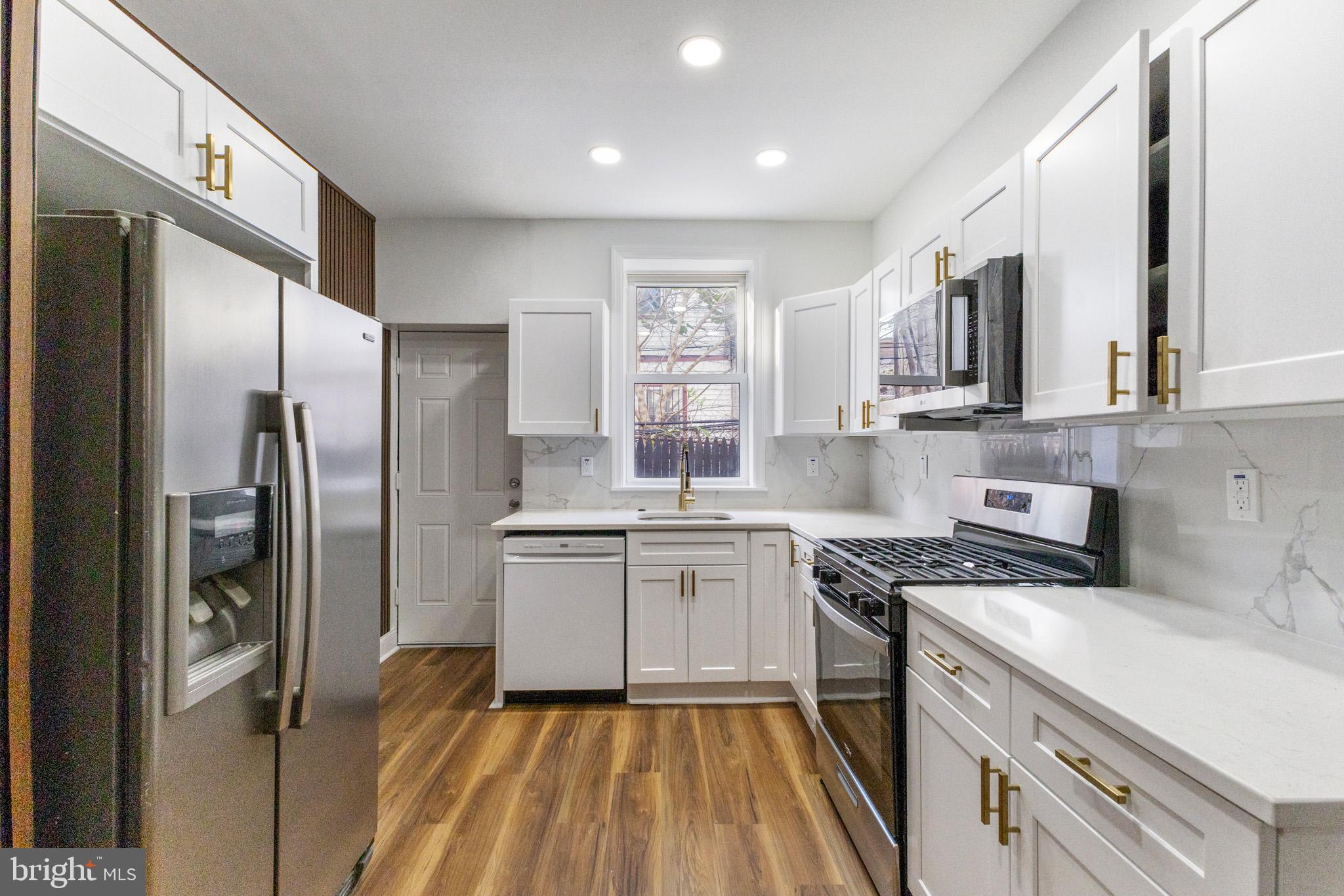 ALLEGHENY WEST - Residential
