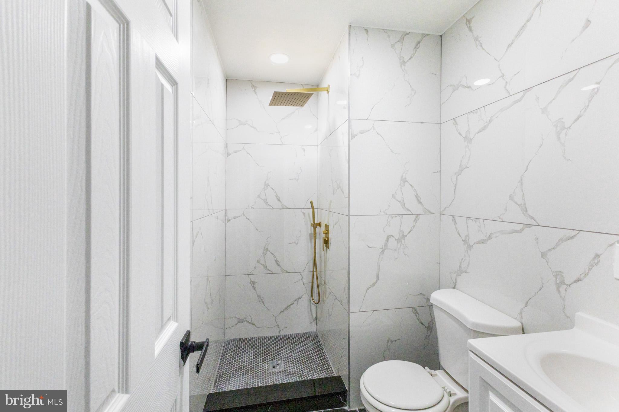 ALLEGHENY WEST - Residential