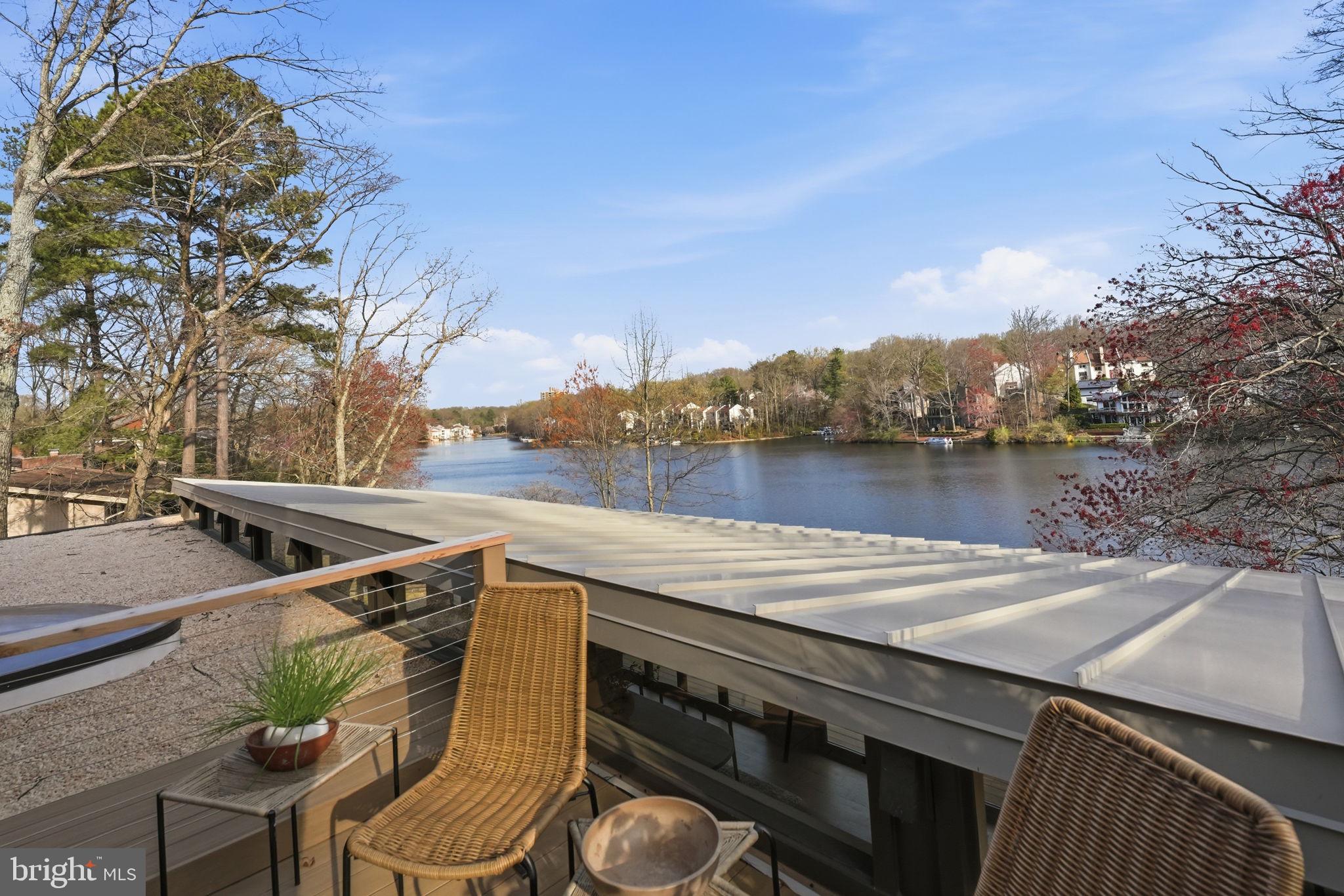 RESTON - Residential